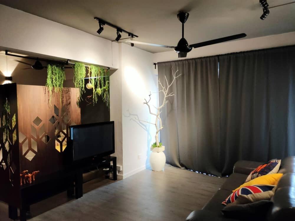 Cozy 2-Bedroom Apartment in Air Itam, Perfect for Family & Friends Getaway photo 5