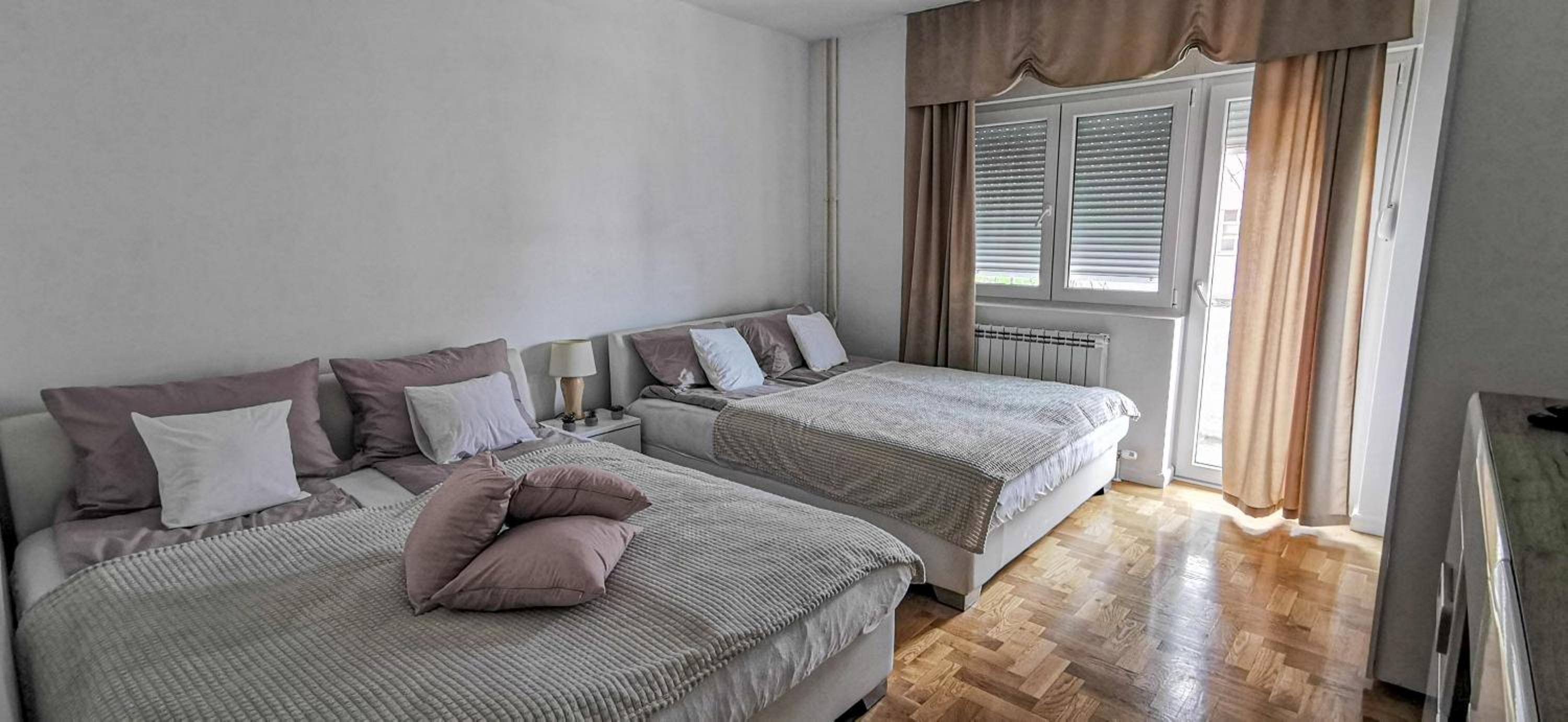 Pleasure Place 2 apartment