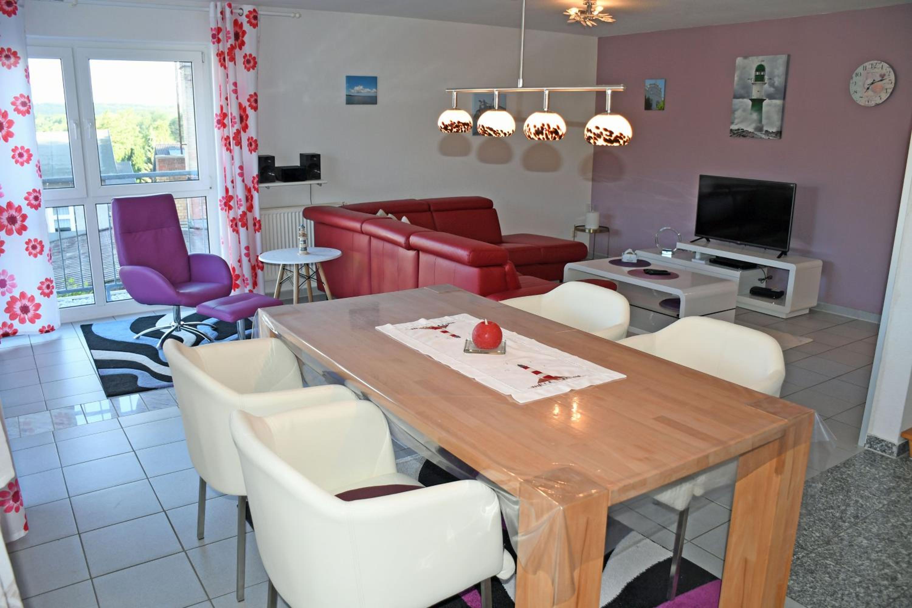 schöne Ferienwohnung mit Balkon in Binz