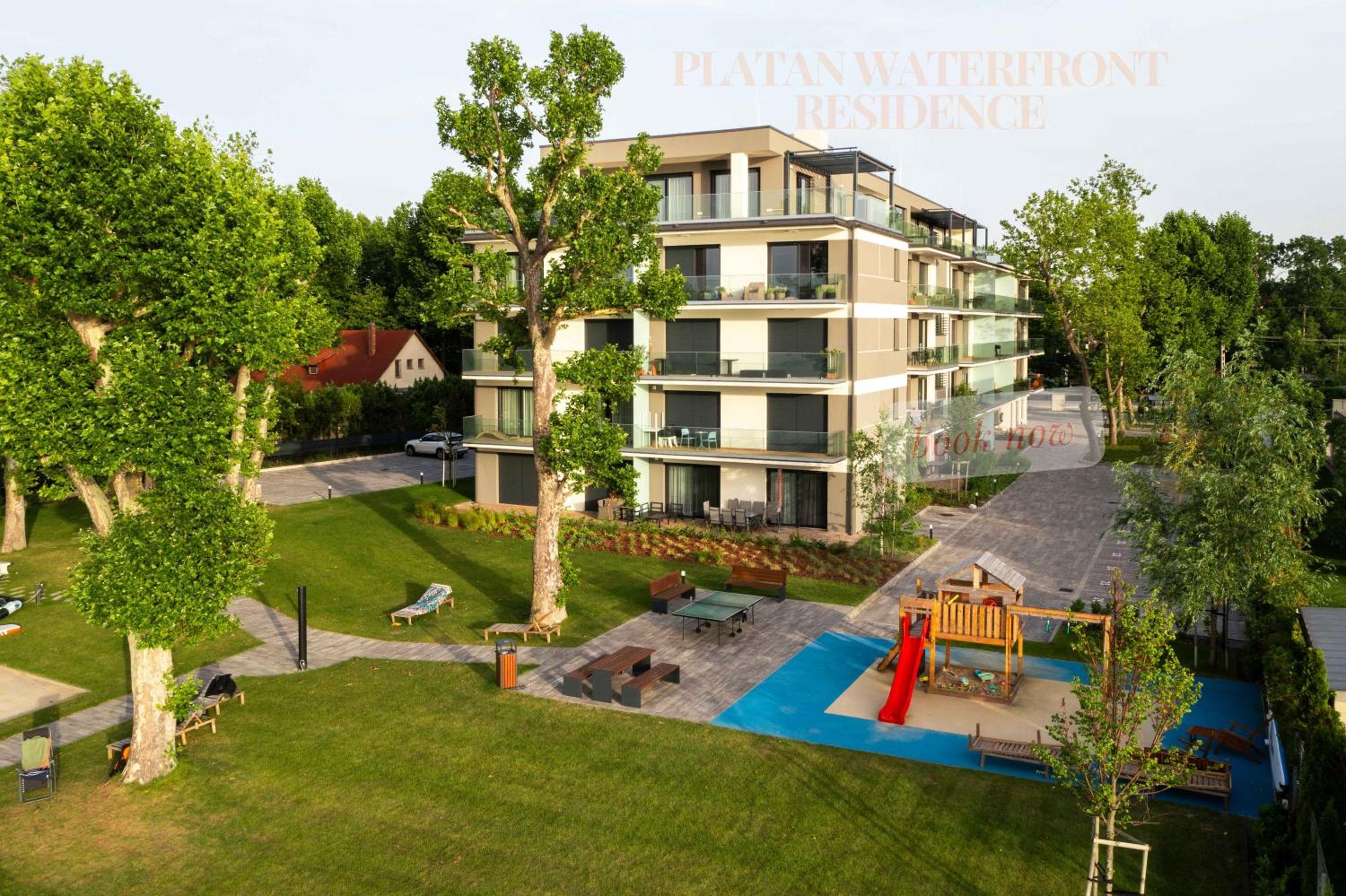 Platán Waterfront Residence