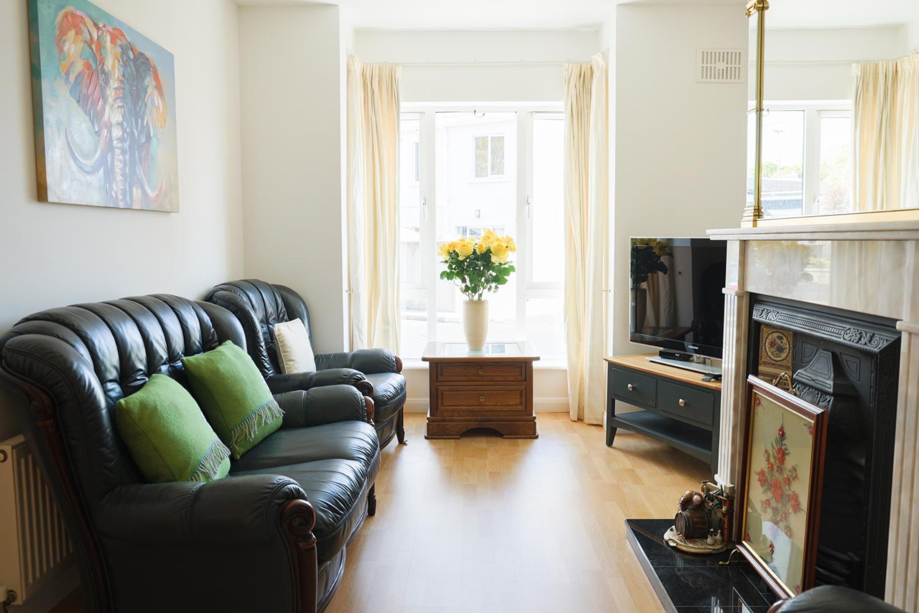 ChurchMews a Lovely 3 Bedroom Home with Golf, Fishing and Seaside view 2