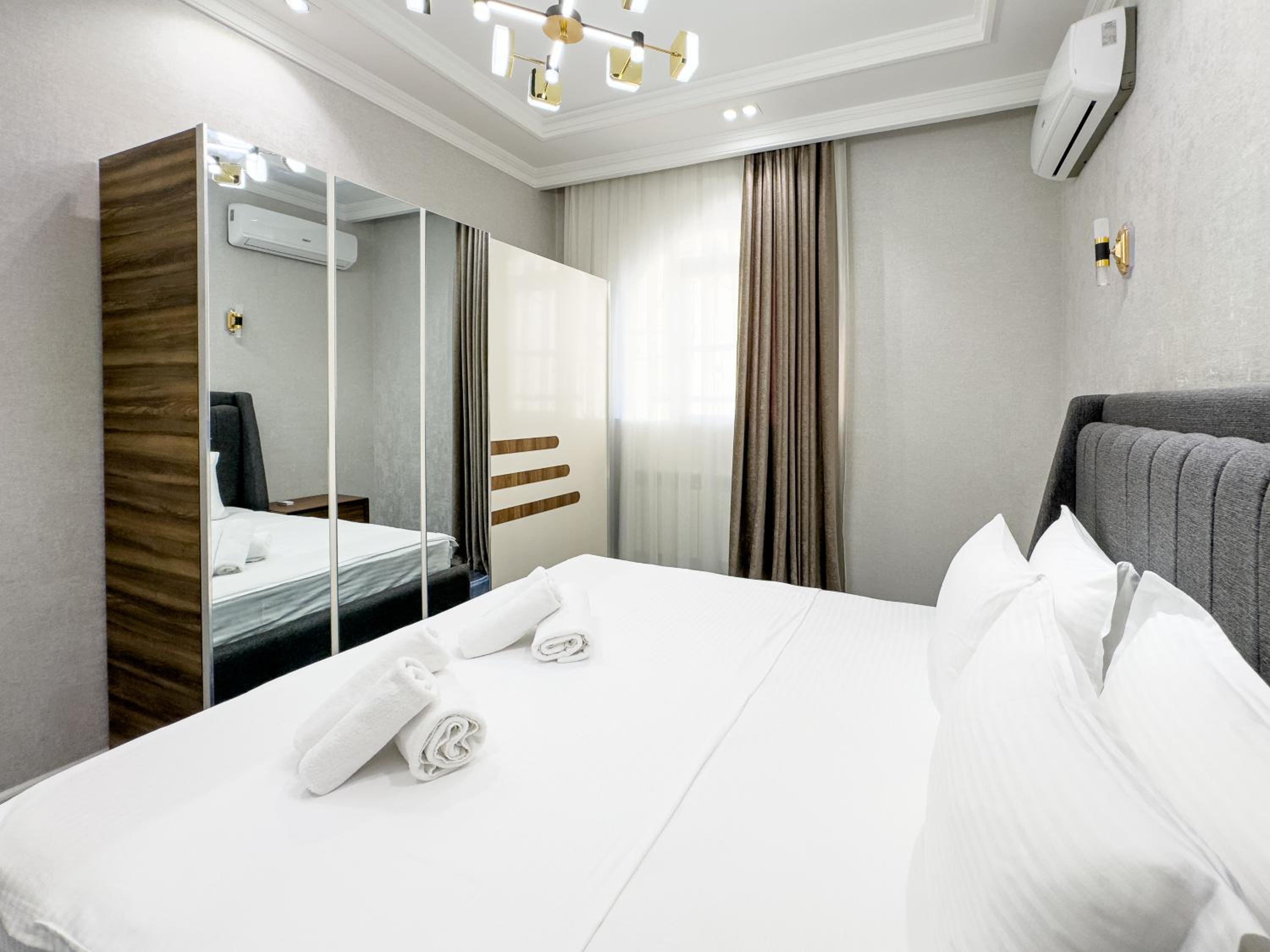 YakkaSaray Premium Apartment