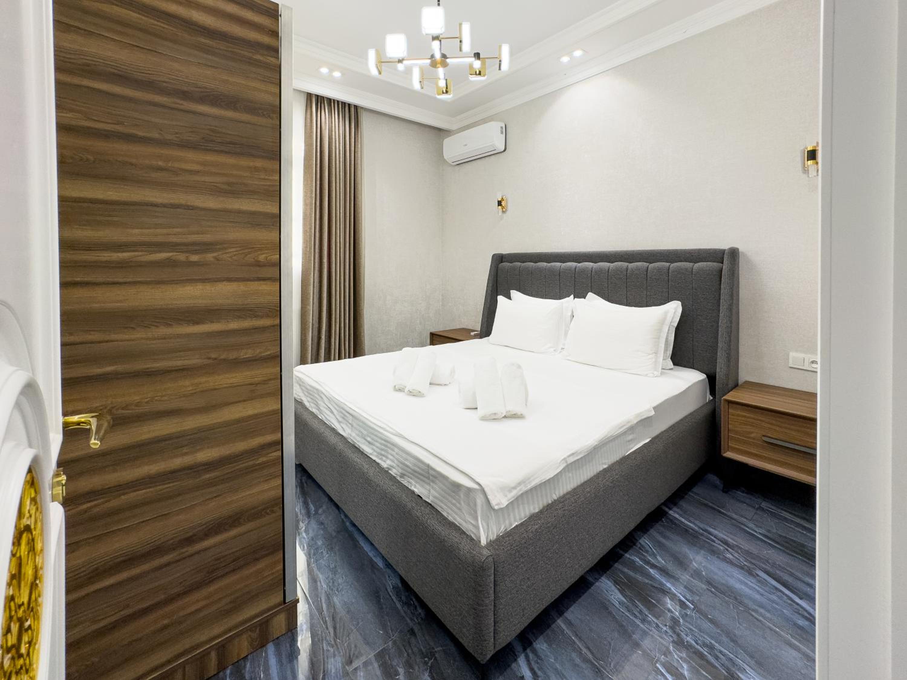 YakkaSaray Premium Apartment