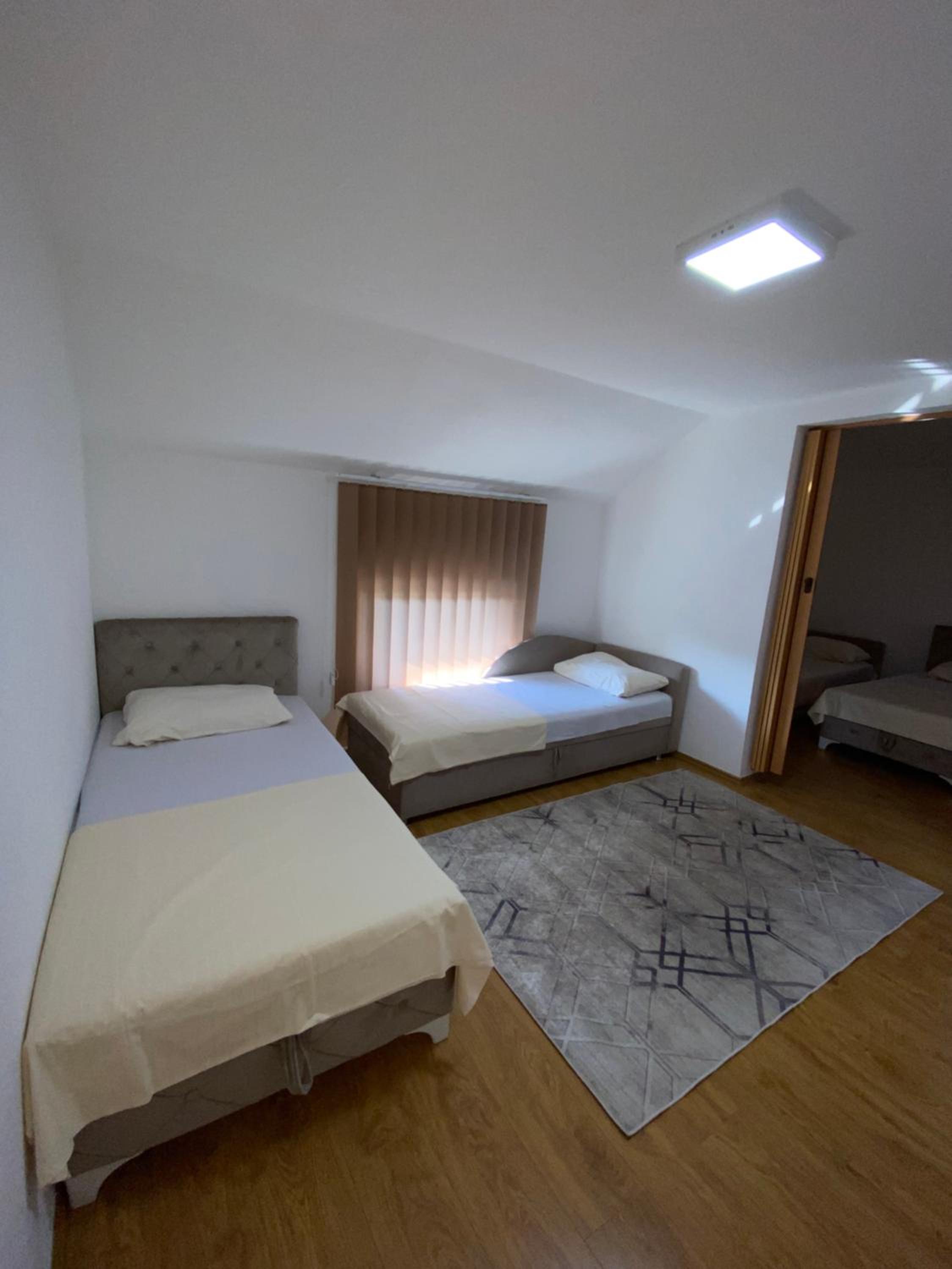 Home DINA