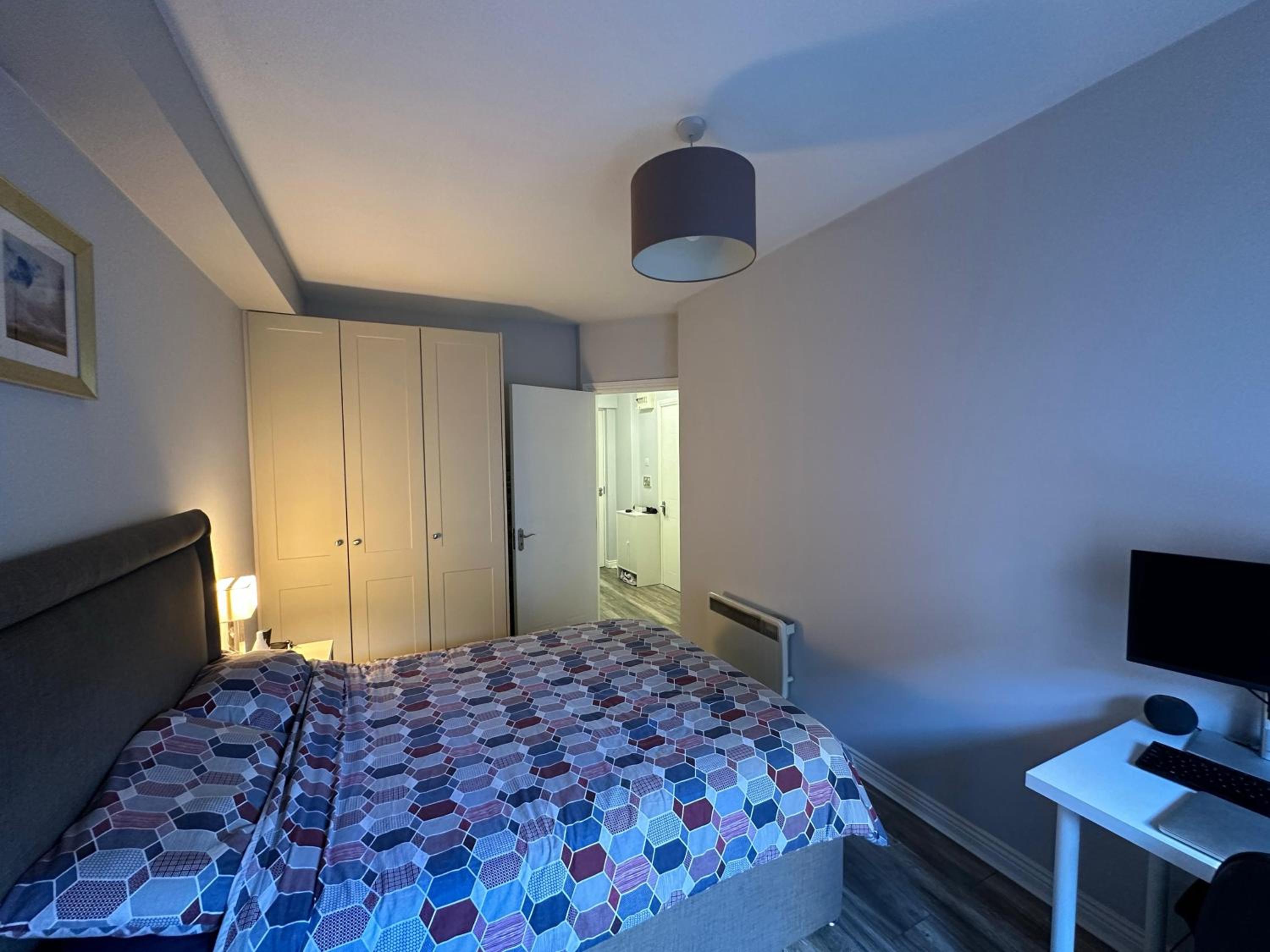 Comfortable and Modern City Apartment