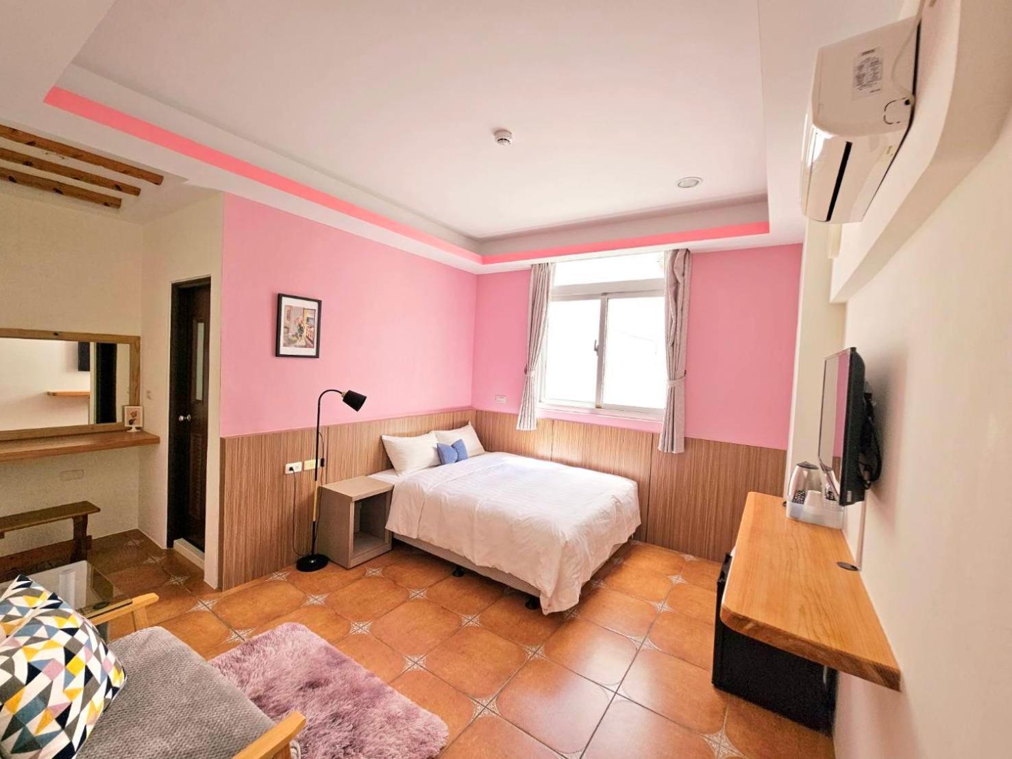 Warm & Cozy Inn
