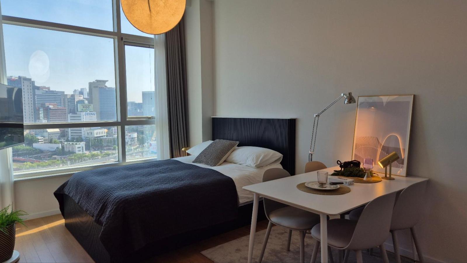 hotel room