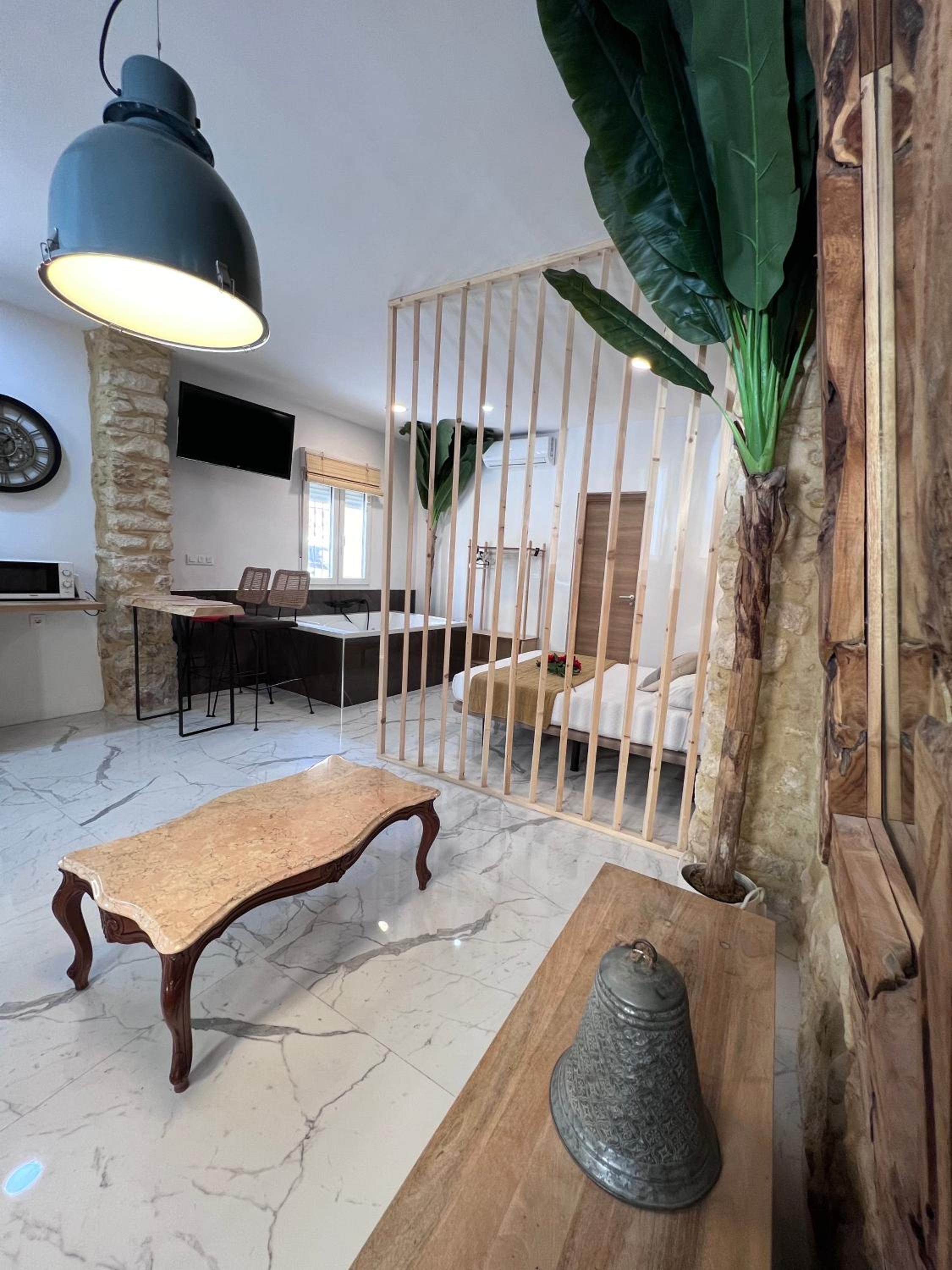 URBAN Premium Jacuzzi estudio céntrico