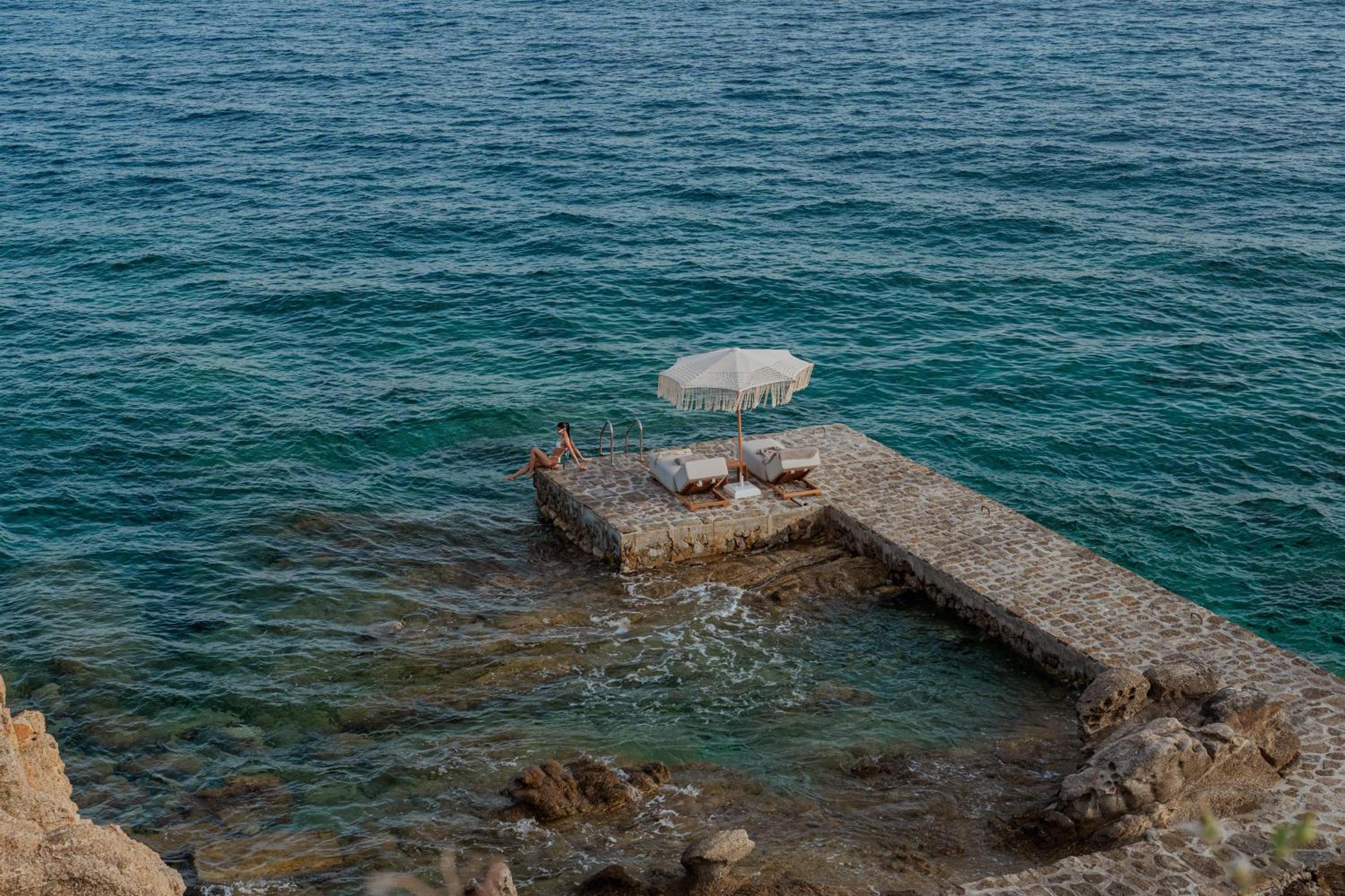 Splendid Mykonos Waterfront Villa view 4