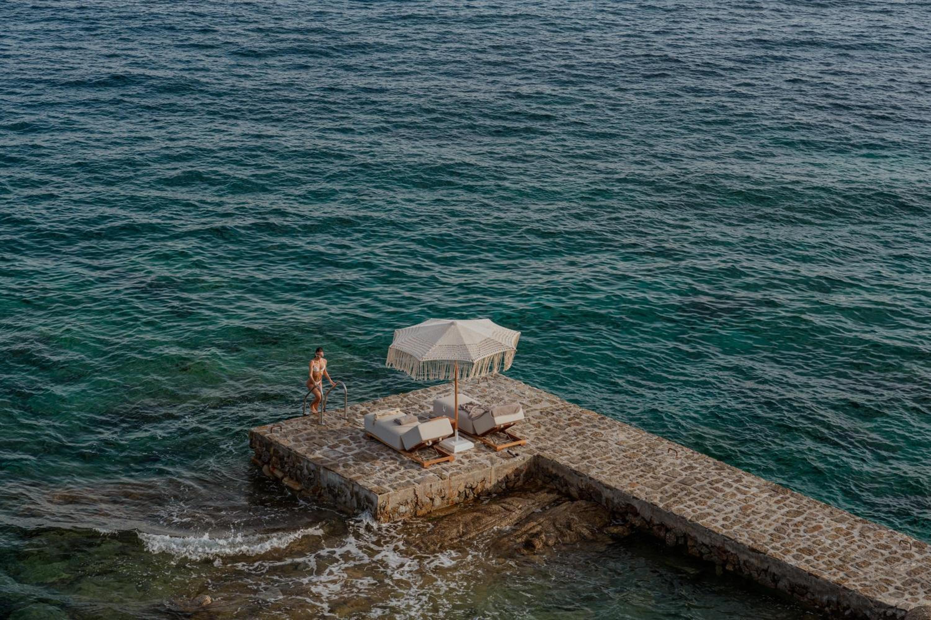 Splendid Mykonos Waterfront Villa view 5