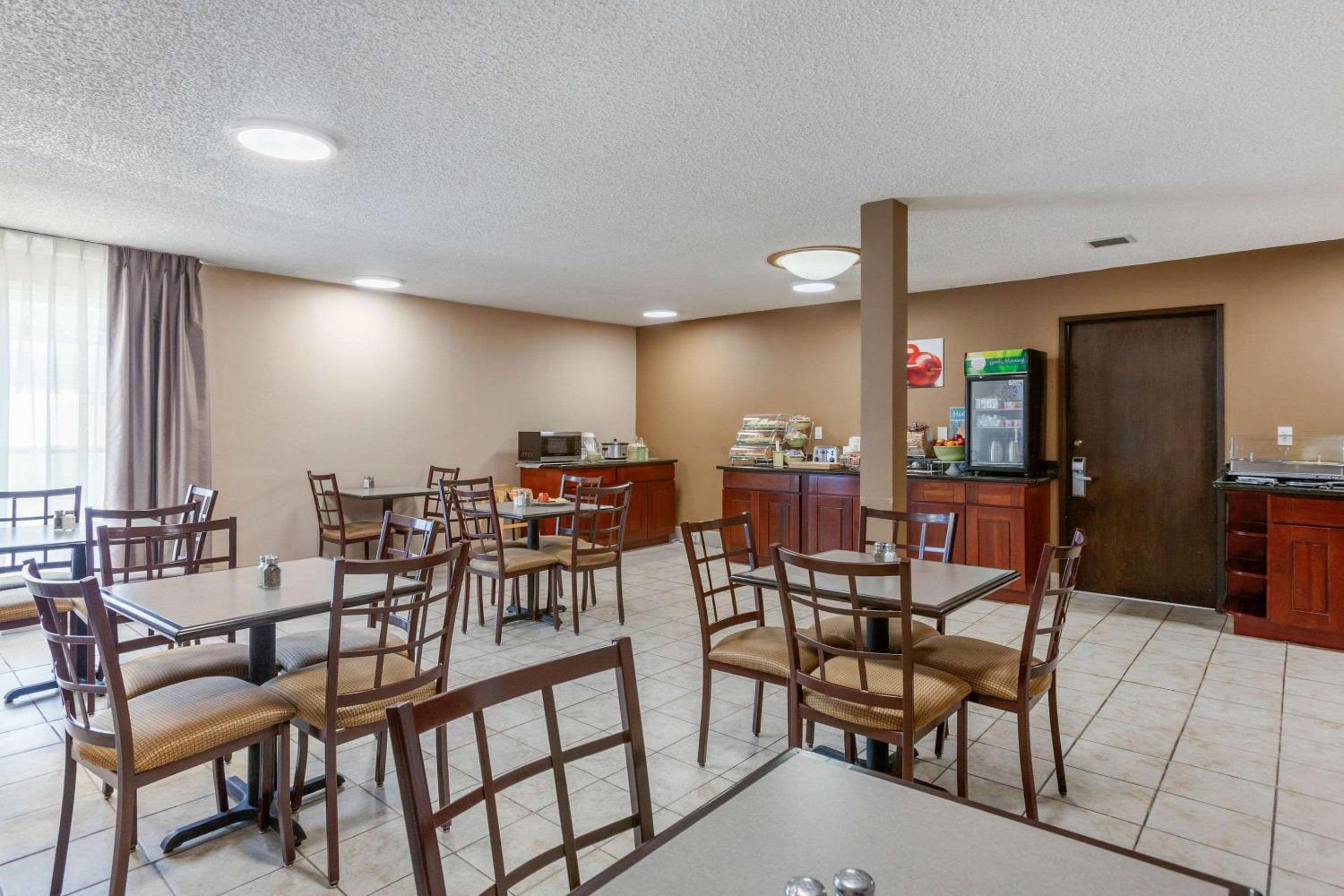 Quality Inn Ontario
