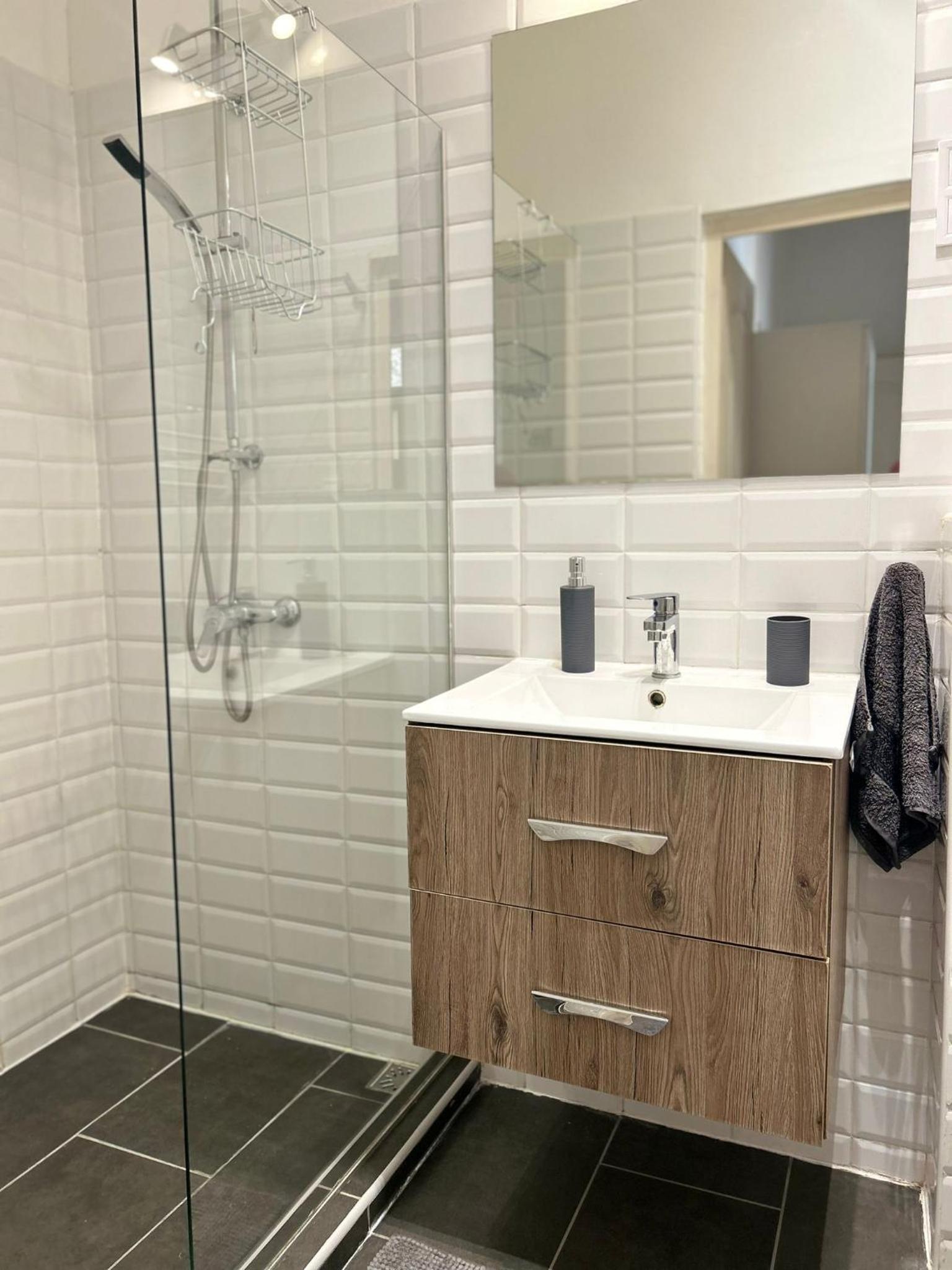 Ester central apartment view 4