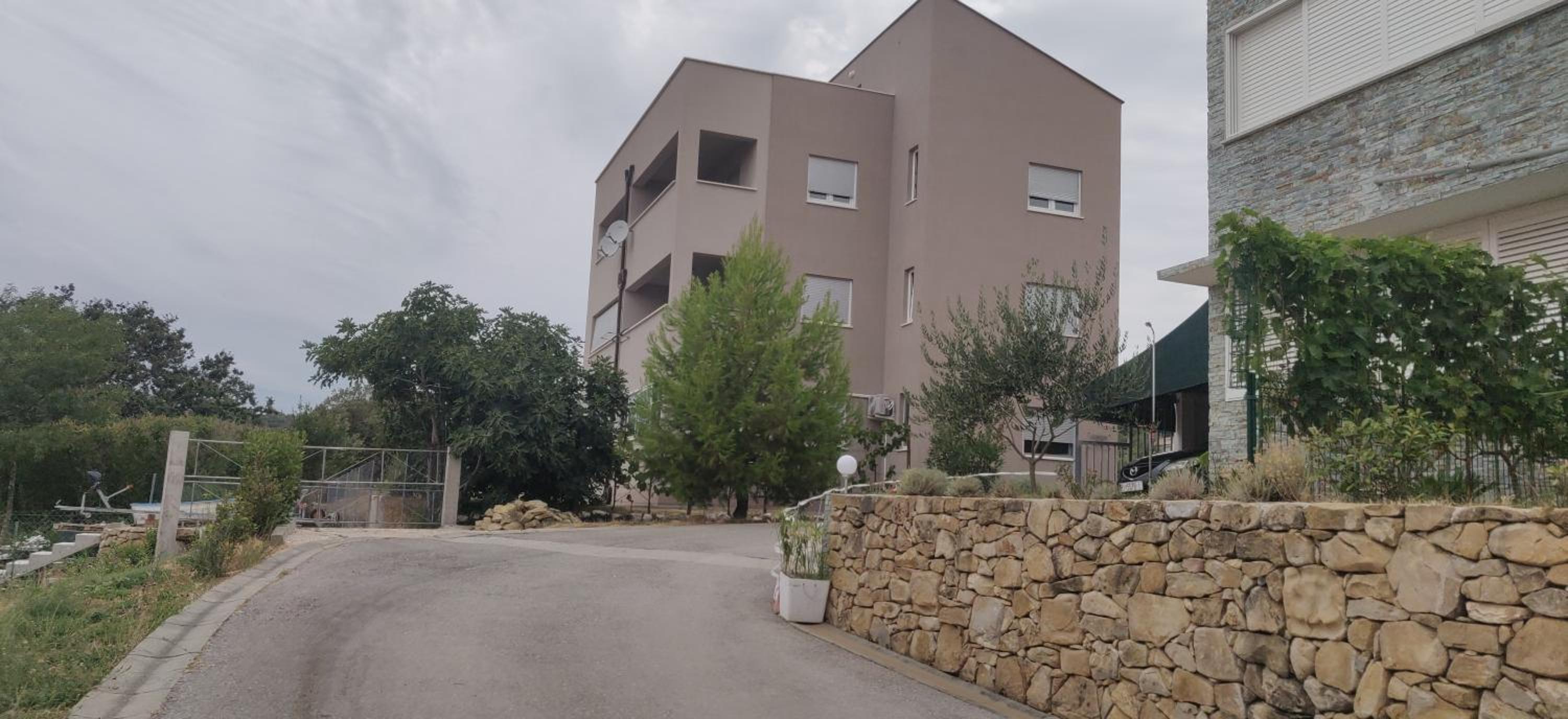 Apartman MACI