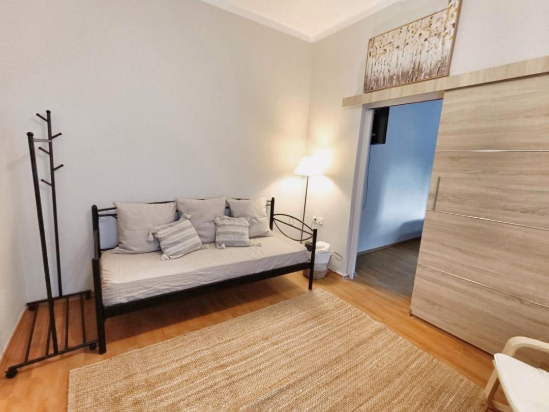 Harmony Apartment Near Metro Station photo 5