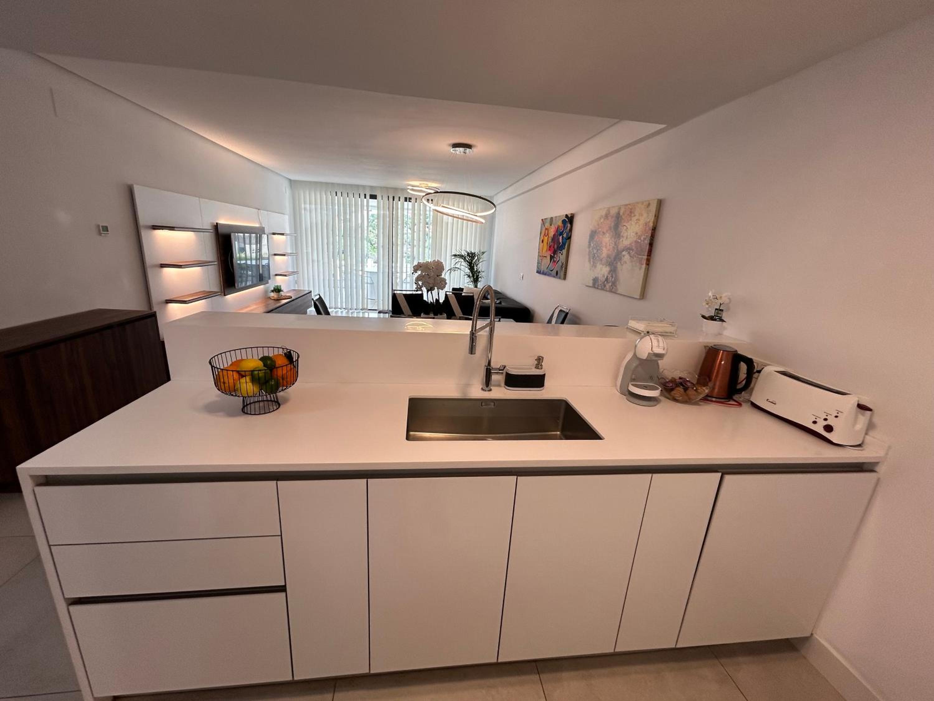 Apartamento con jardin en Cabopino Artola Homes