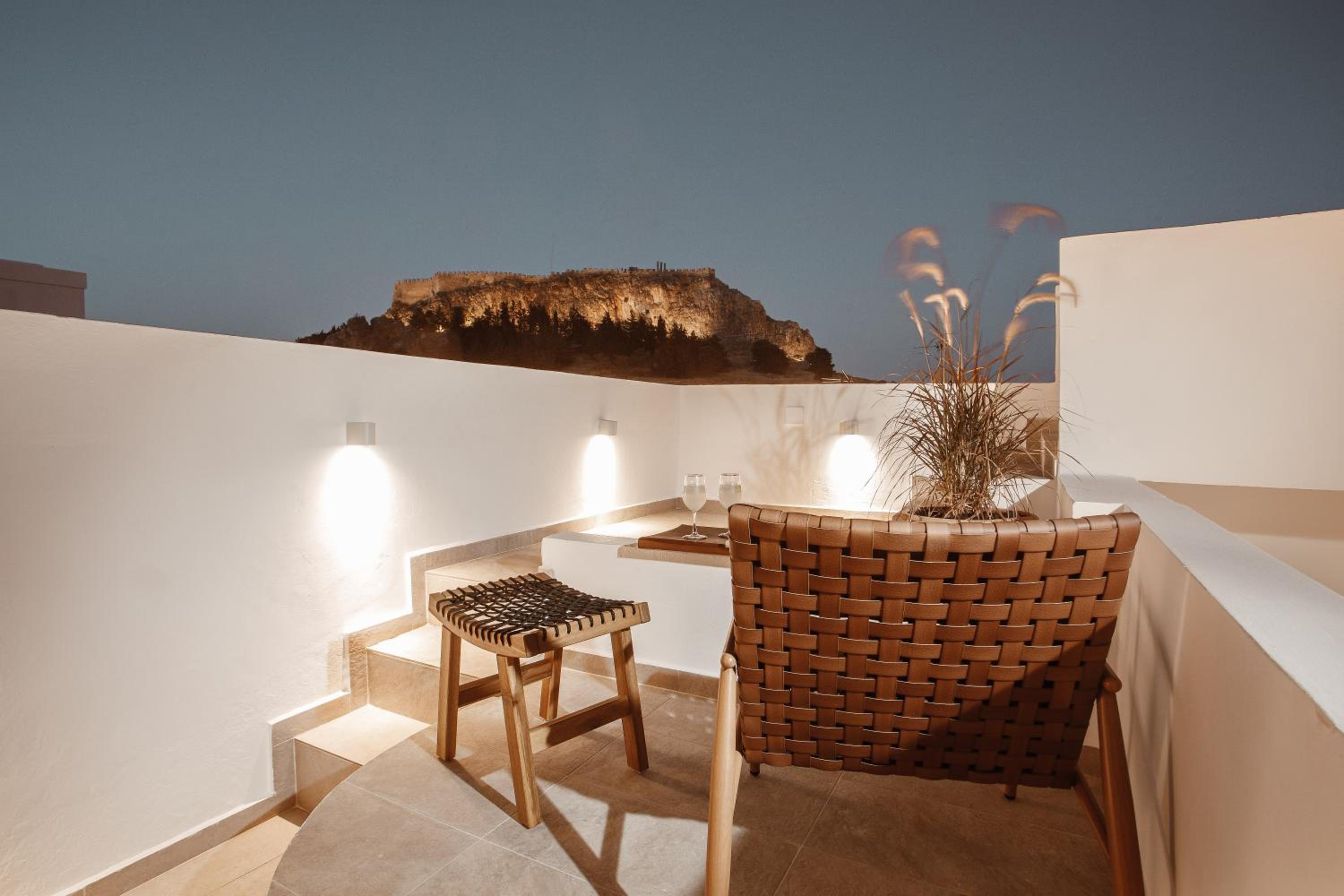 Hotel Noema Lindos - Angeliki Suite - Image 1