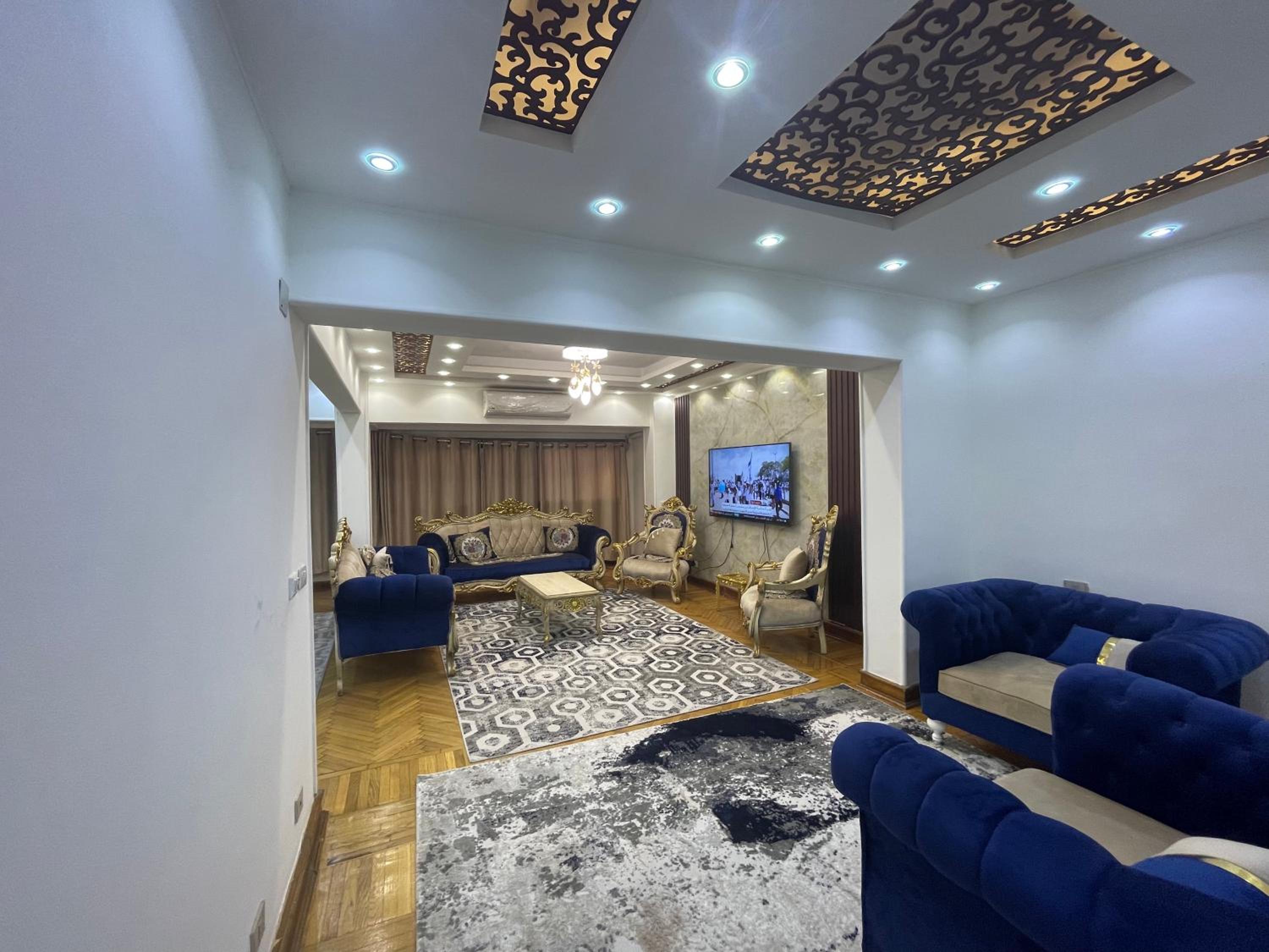 New Modern Luxurious Apartment