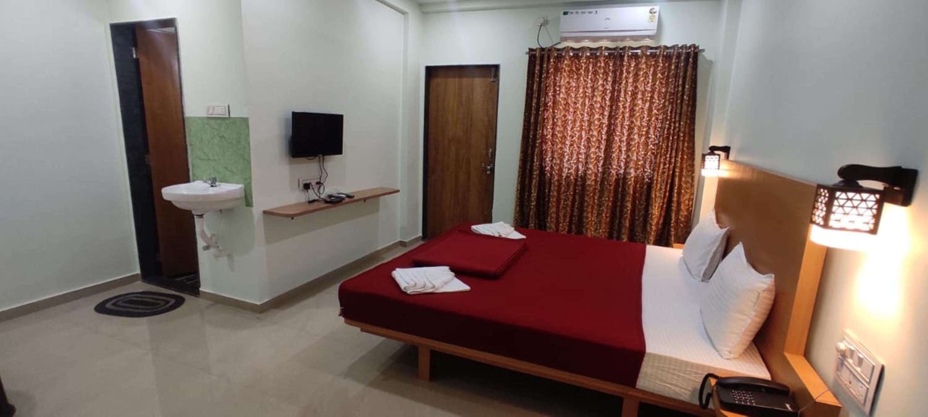 Hotel Shalini Palace