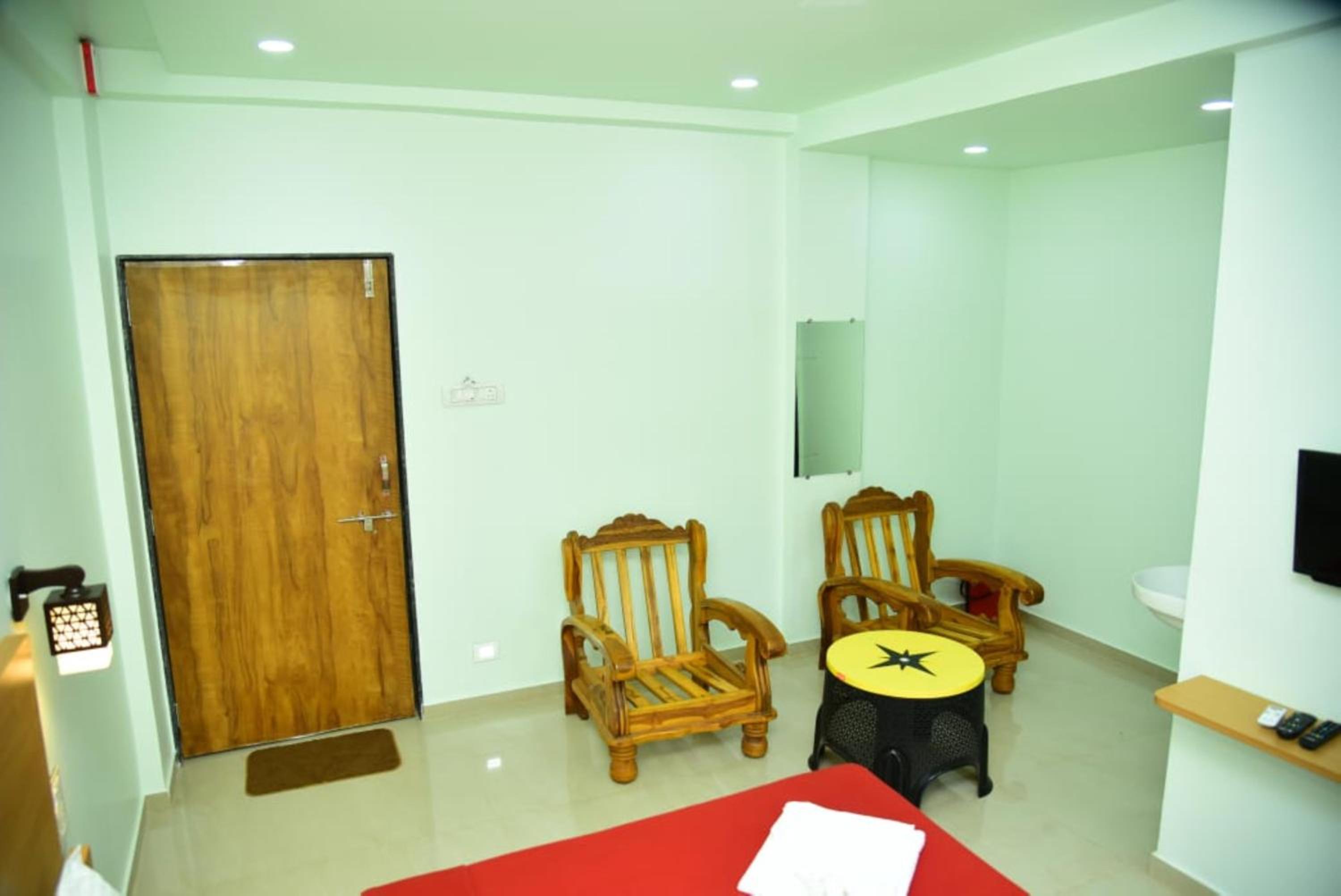 Hotel Shalini Palace