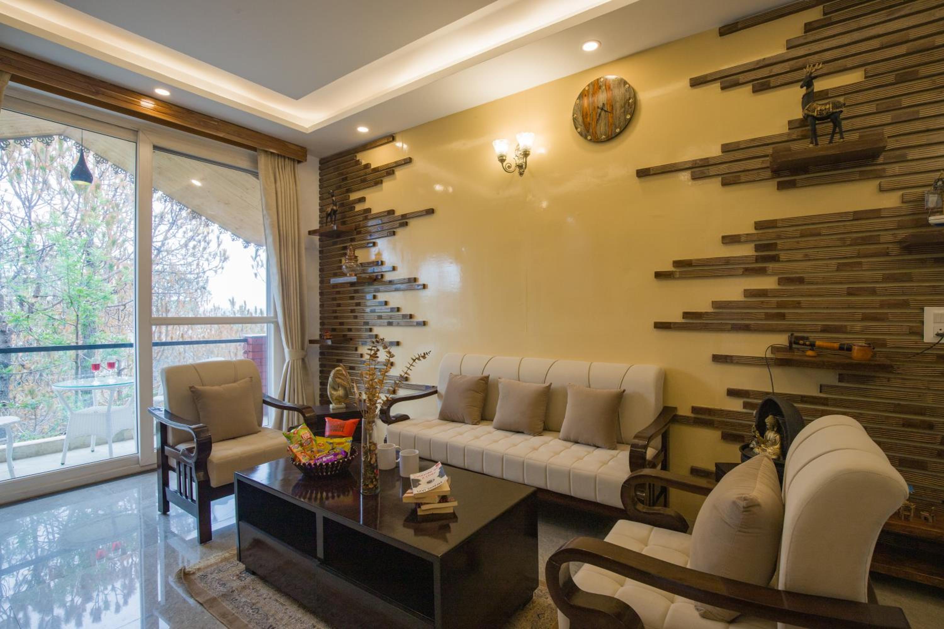 ELIVAAS Ekaksha Luxurious 4BHK Villa in Kasauli view 4