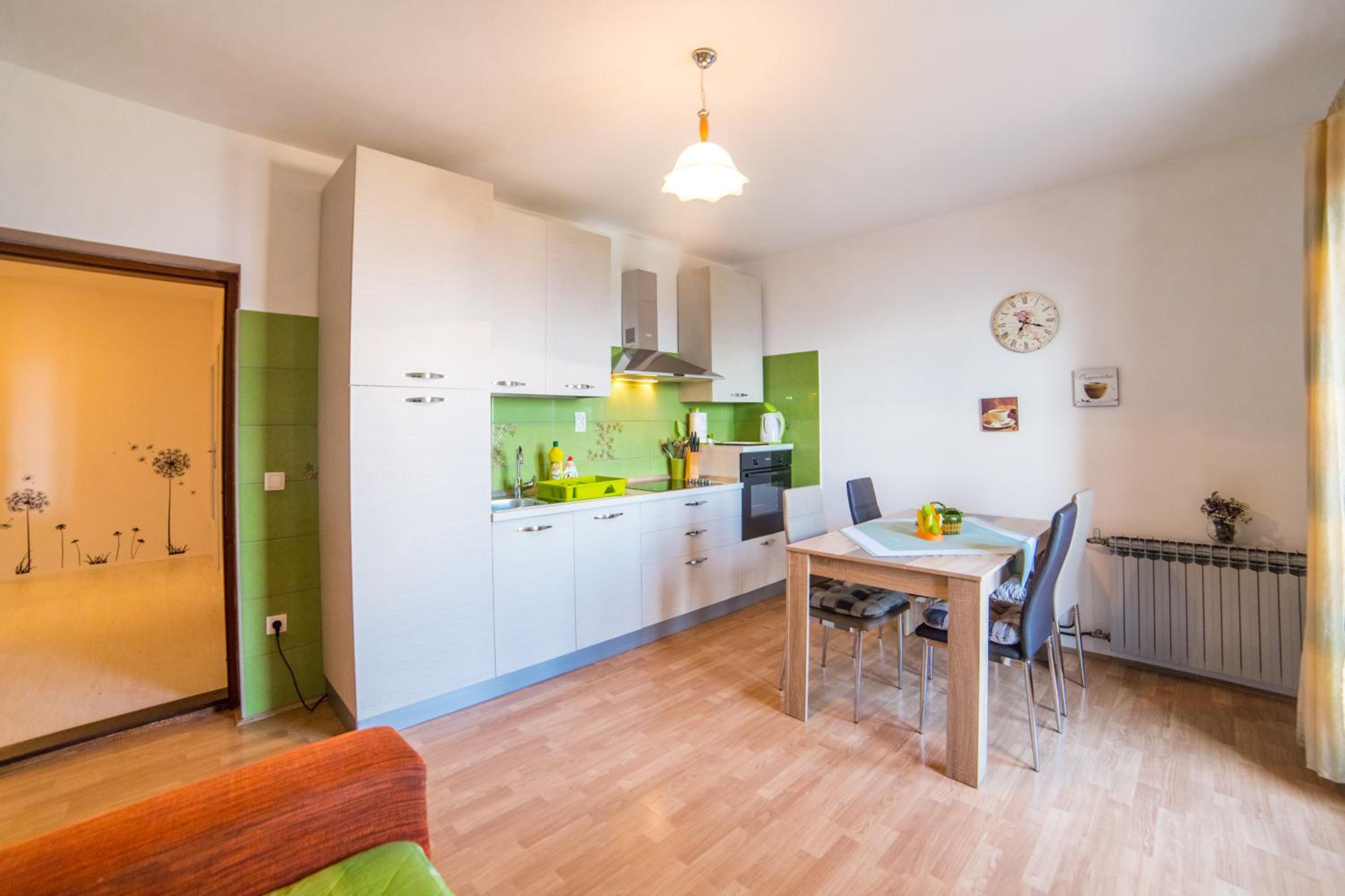 Apartment Mande