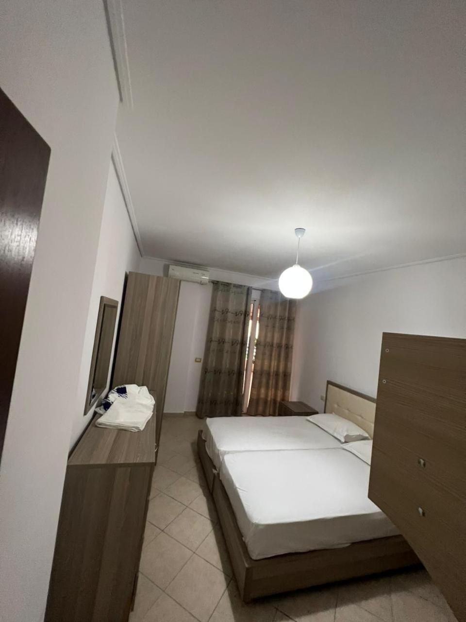 M & A apartment