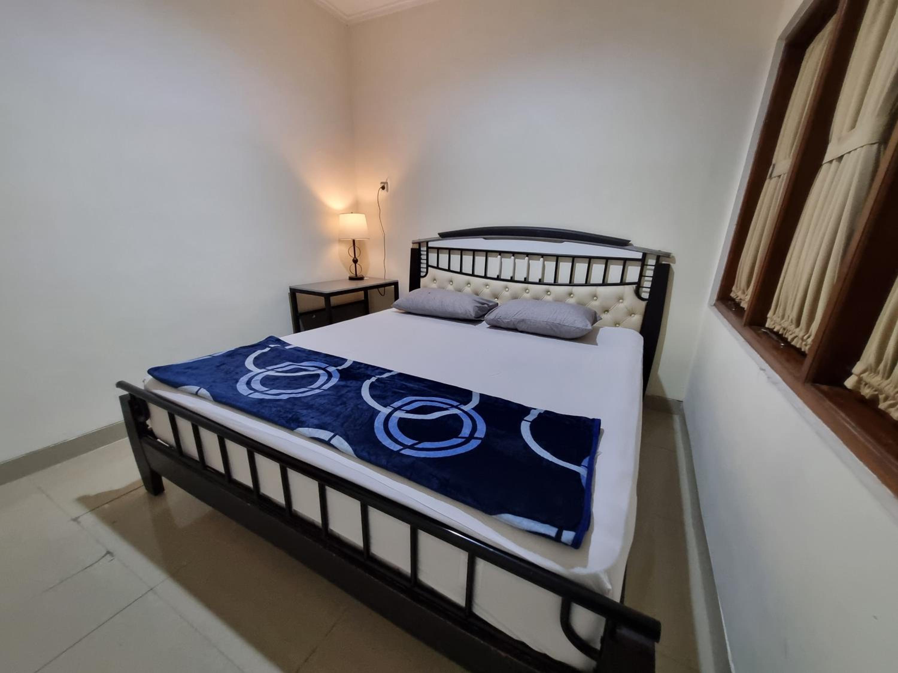 Awana AT 43 Near Malioboro view 2