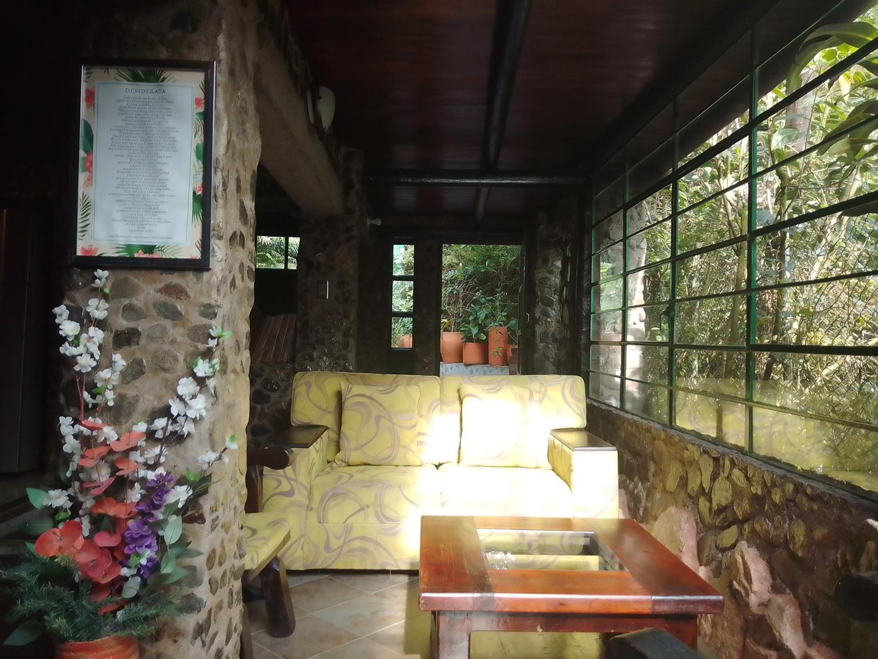Chalet al lado del rio Pance