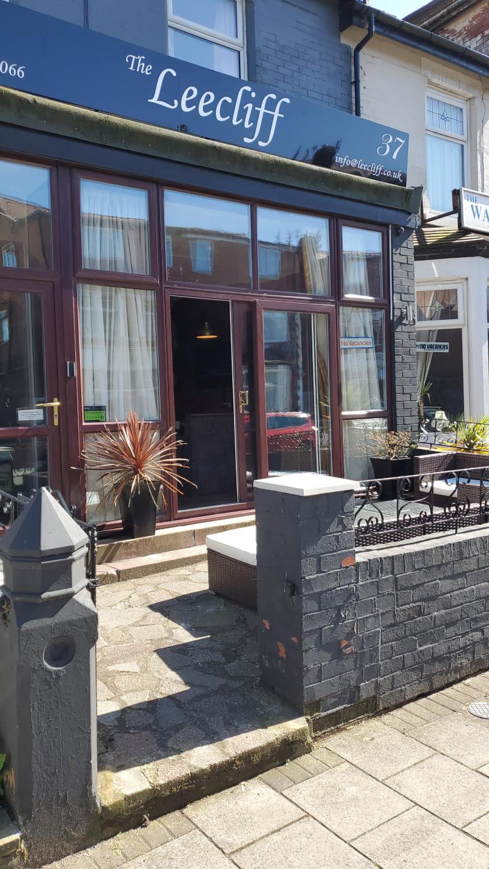 Leecliff Guest House