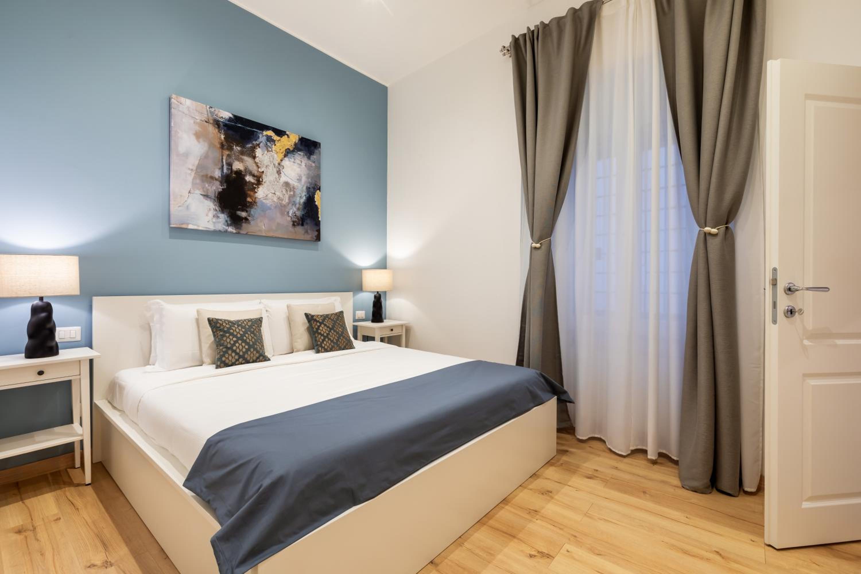 Trevi Fountain Boutique Apartment photo 3