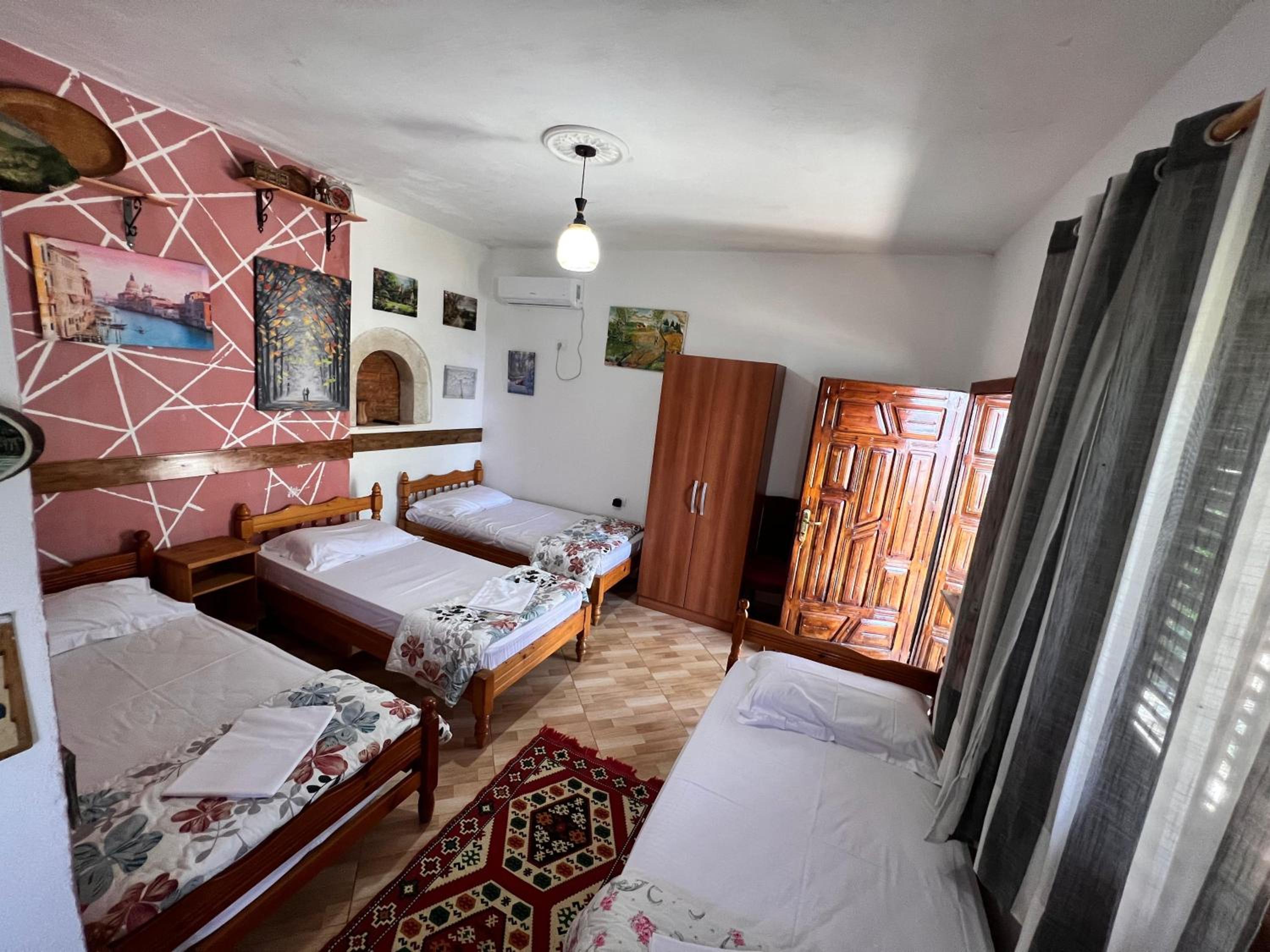 Rooms Merlika -Inside the Castle-