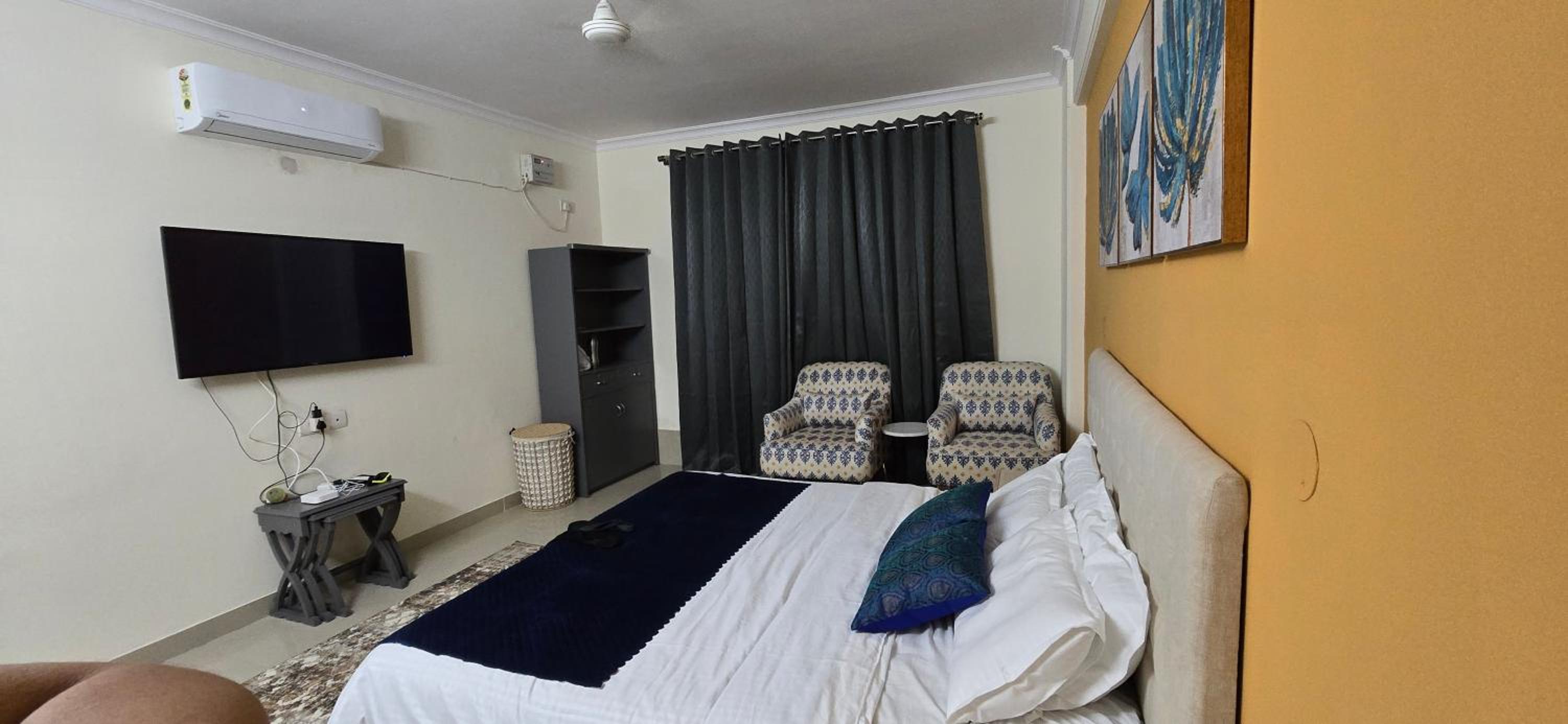 Aloha on the ganges 1bhk peaceful apartment THE NEST view 5