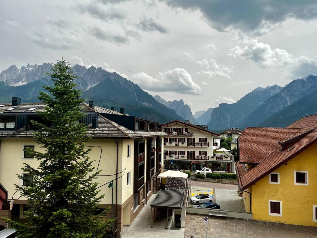 Stroblhof Toblach-Dobbiaco view 4