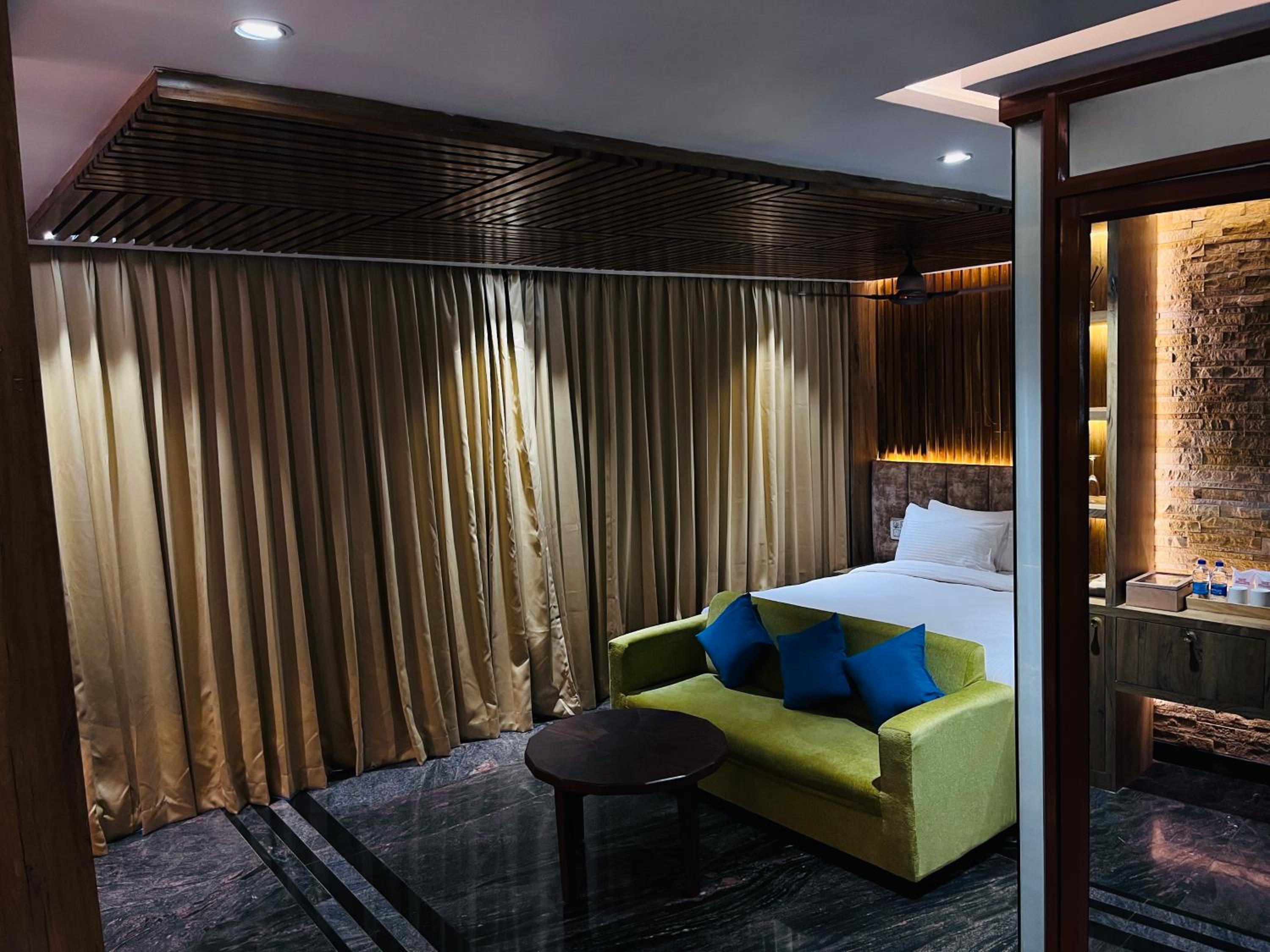 Kudle Beach View Resort And Spa Gokarna