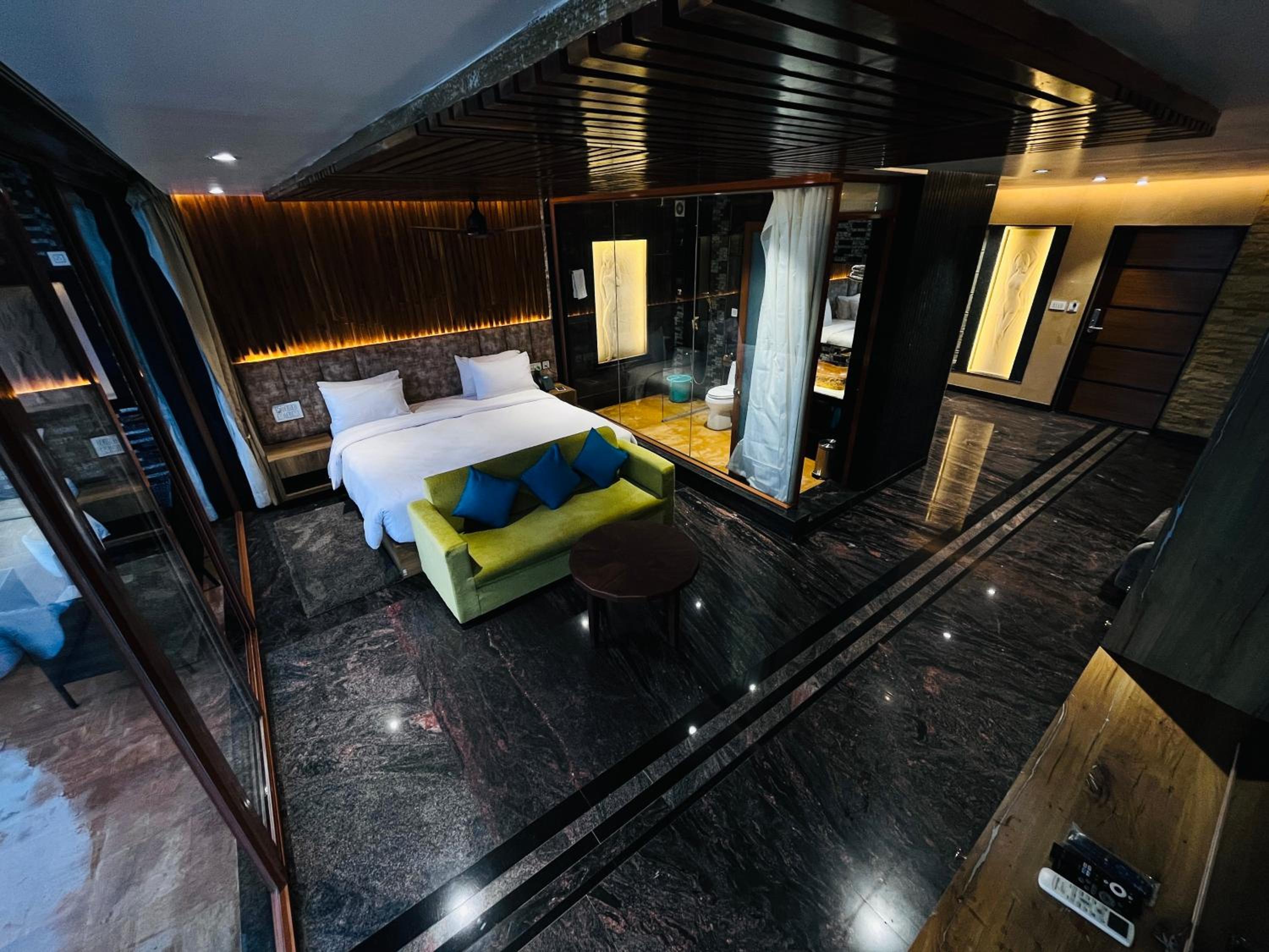 Kudle Beach View Resort And Spa Gokarna