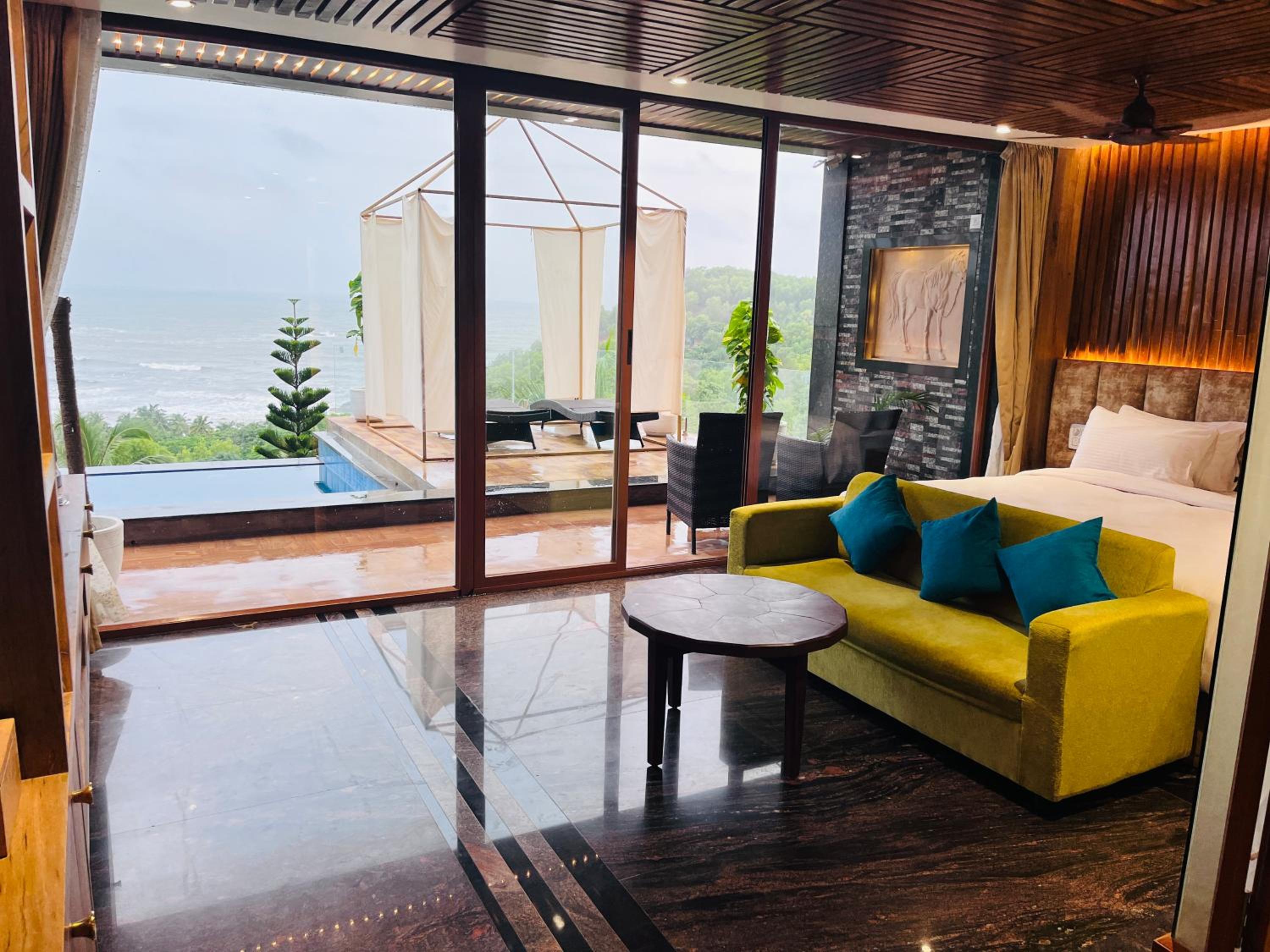Kudle Beach View Resort And Spa Gokarna