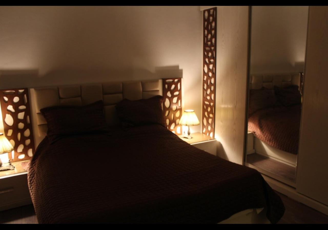Hay Al Sefarat Apartment