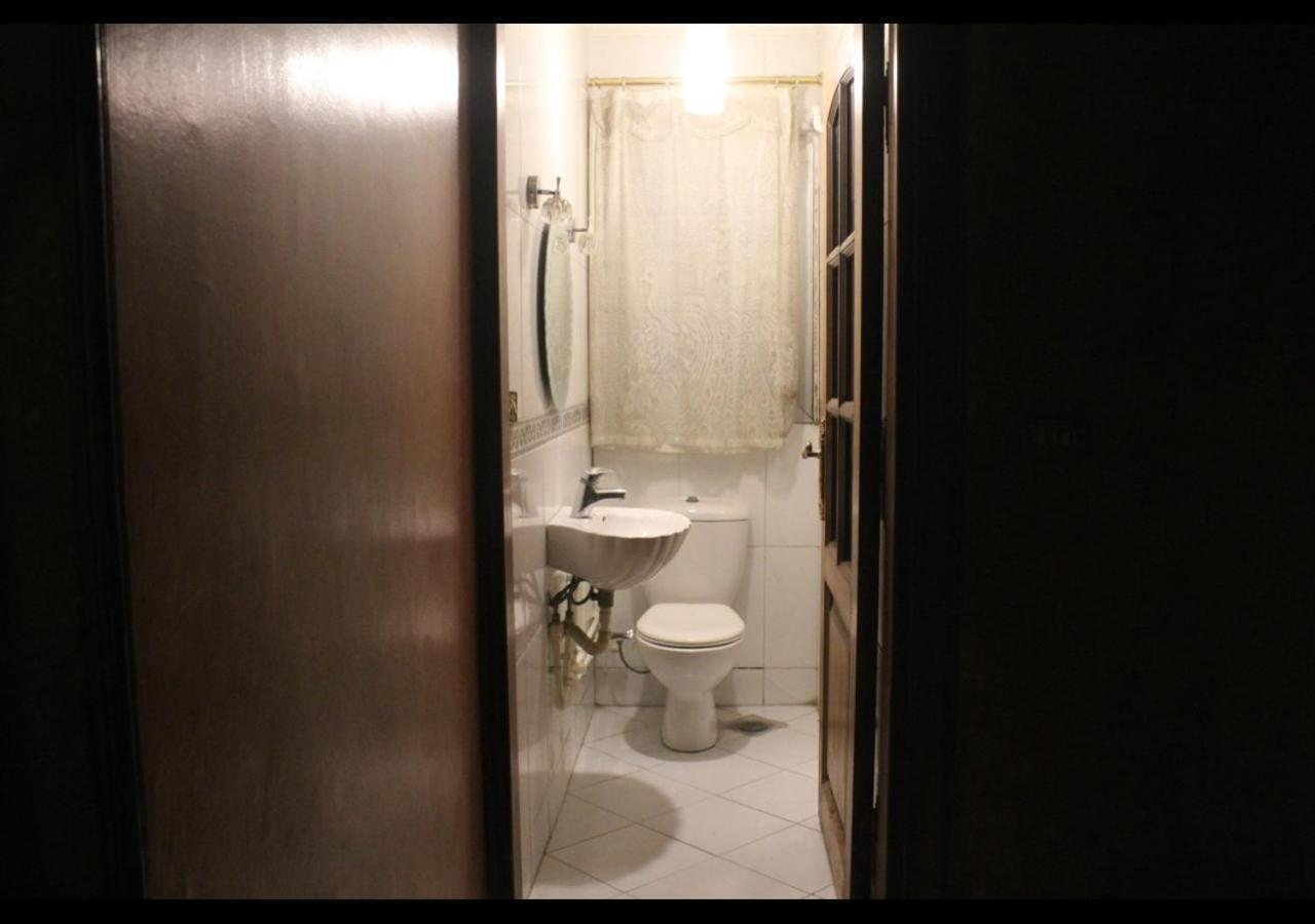 Hay Al Sefarat Apartment