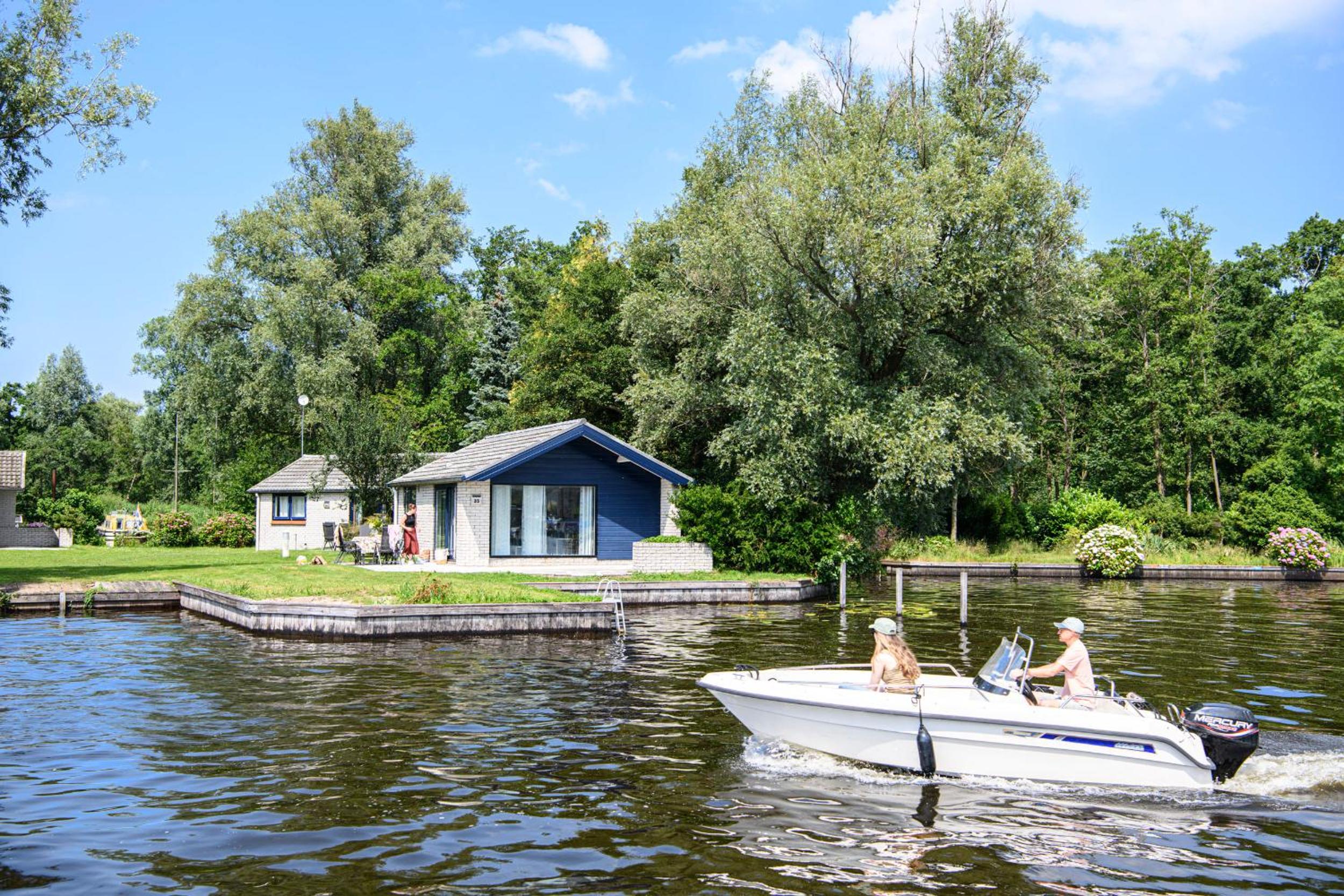 Amsterdam / Loosdrecht Rien van den Broeke Village