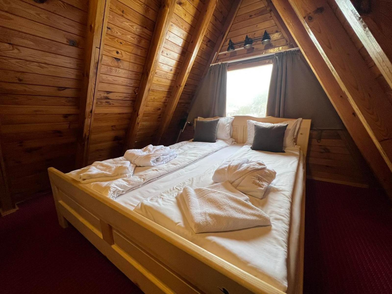 Chalet Musala Borovets by BookVillaBG