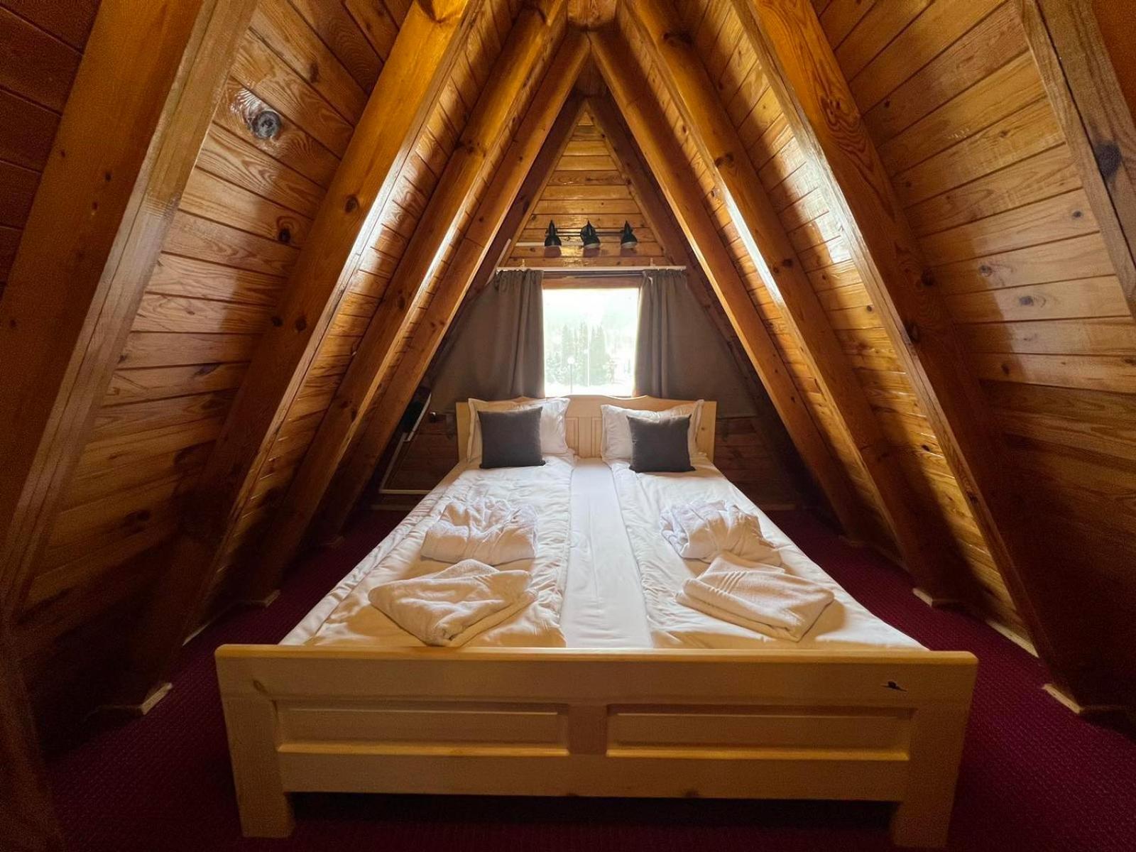 Chalet Musala Borovets by BookVillaBG