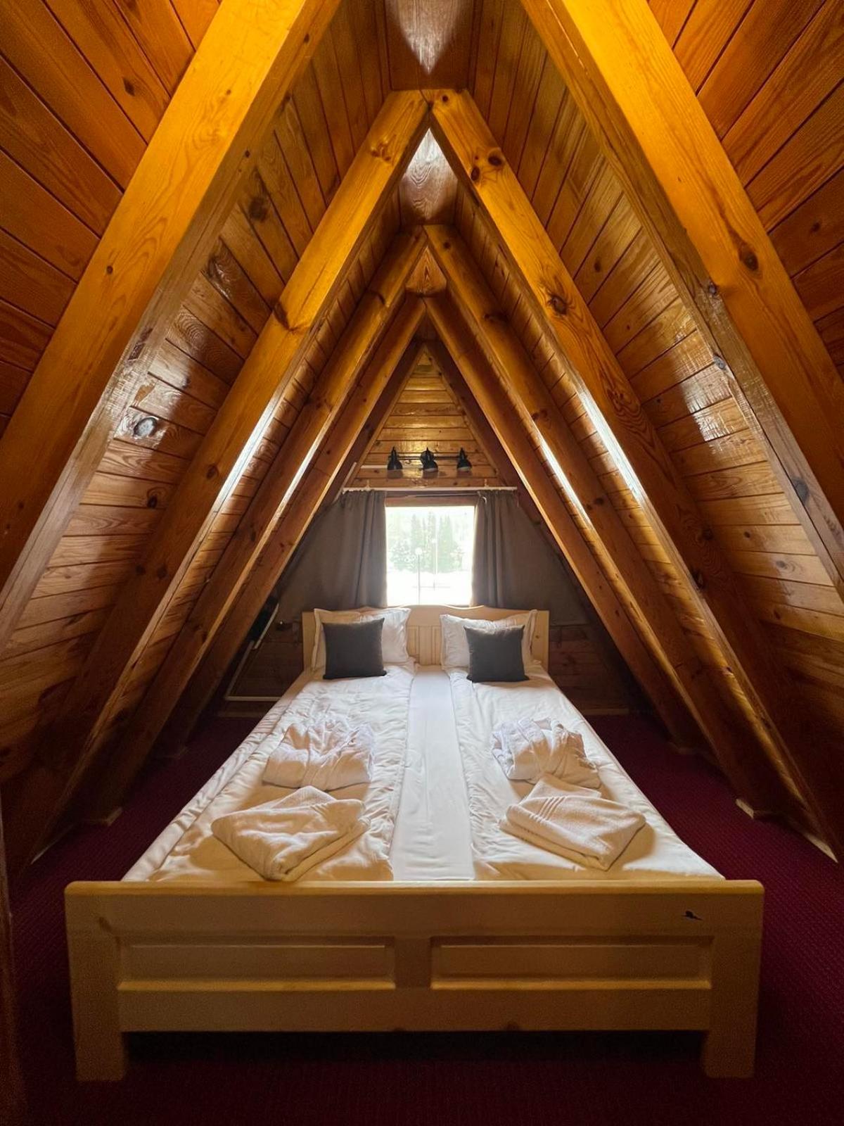 Chalet Musala Borovets by BookVillaBG