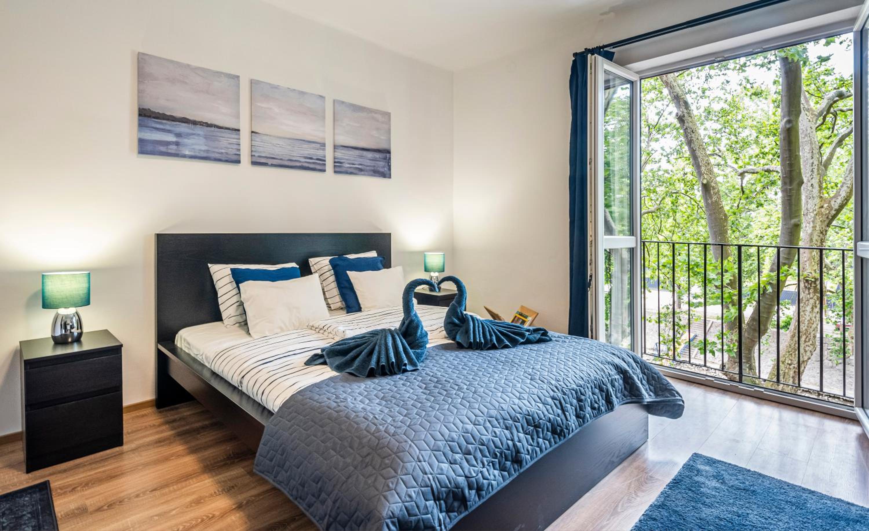 Riverside Apartment No1 view 3