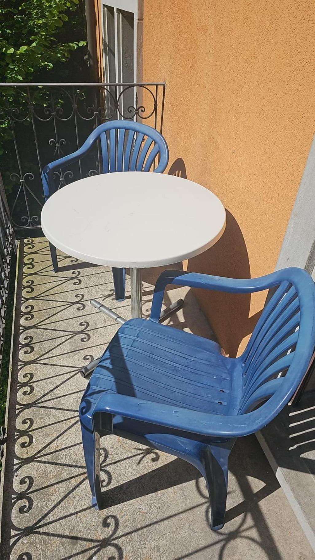 Preiswertes Zimmer zum Übernachten
