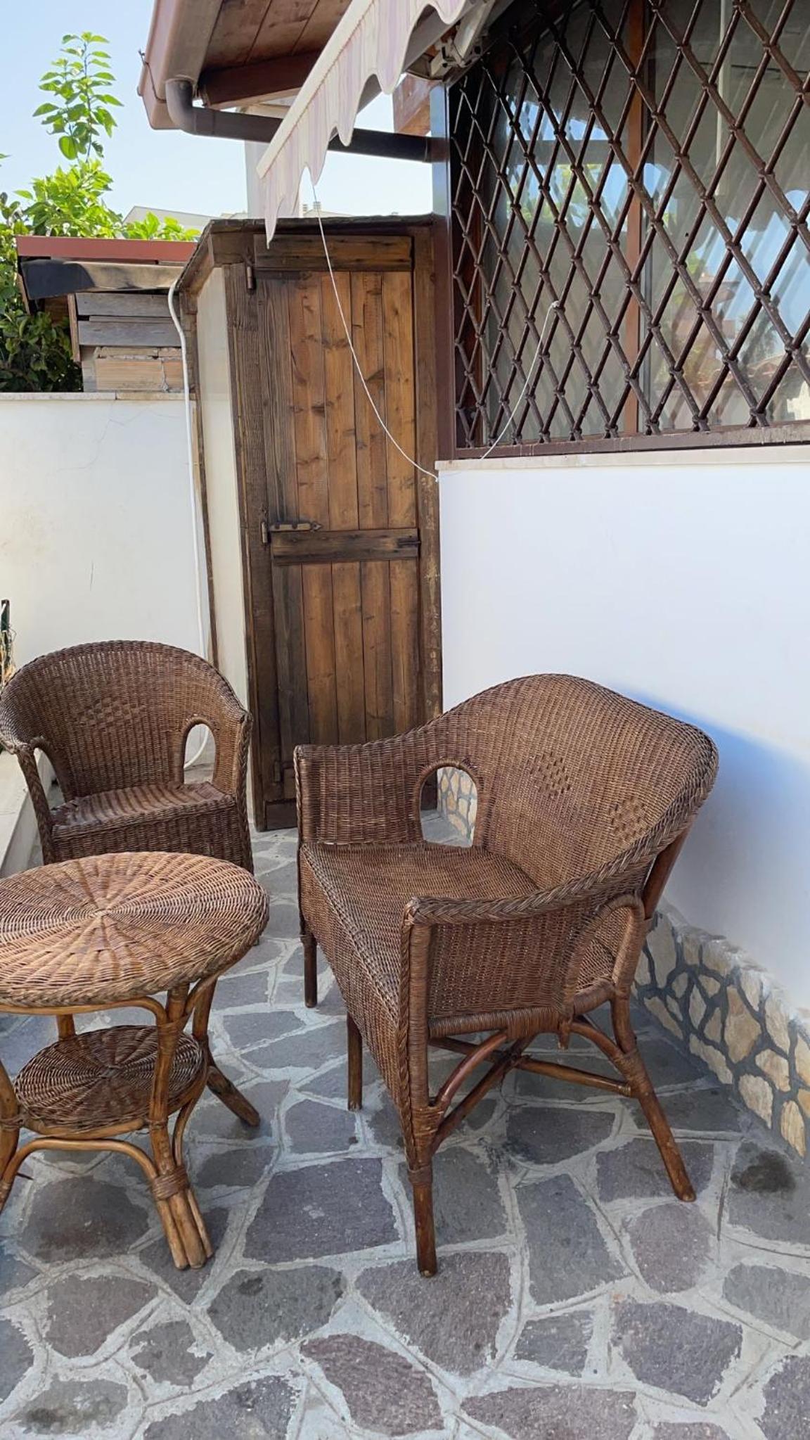 Villino indipendente con cortile privato 4 p letto - Sul Mare vicino Aeroporto e Fiera