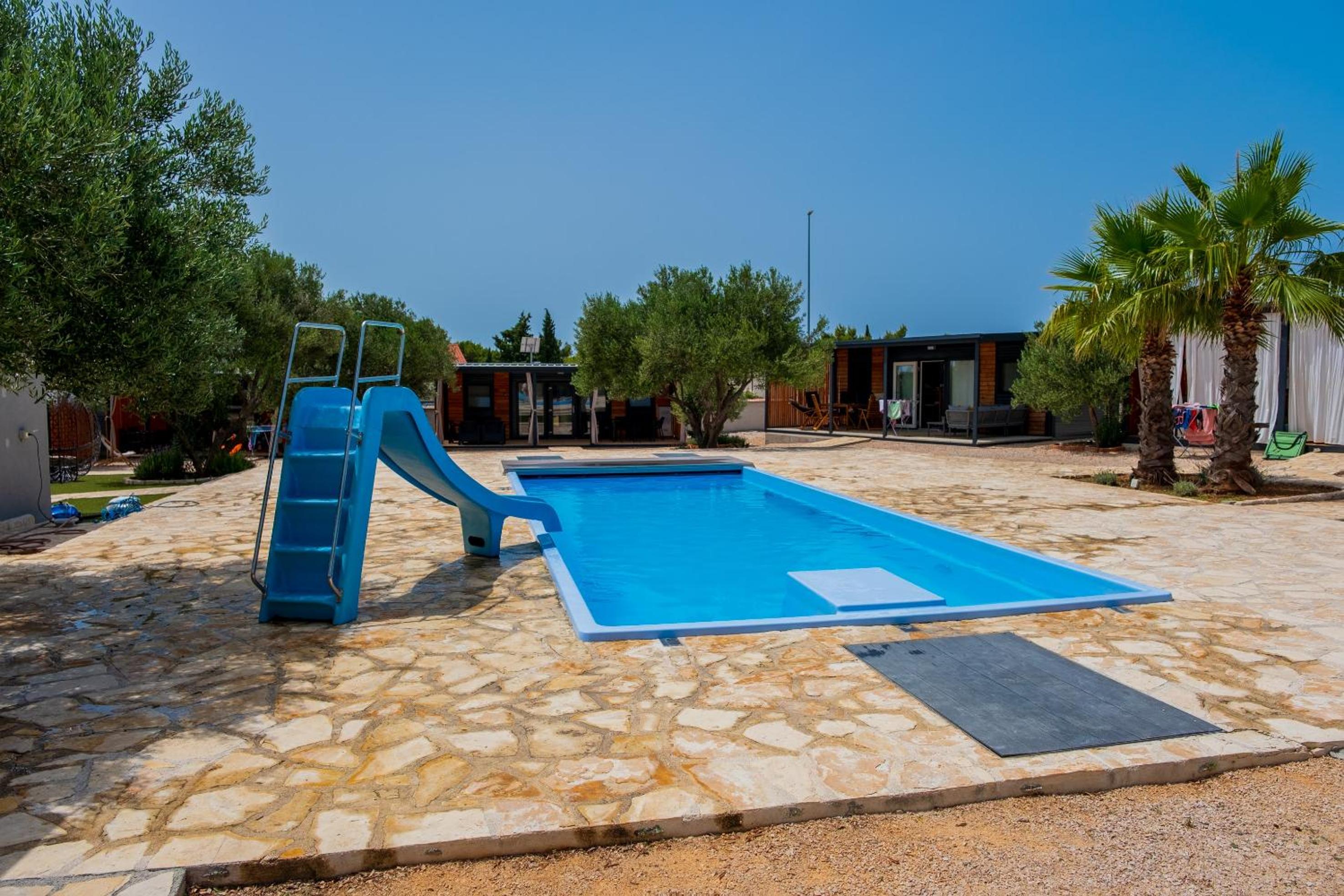 Mobile Homes Pirovac with 2 shared Pools view 5