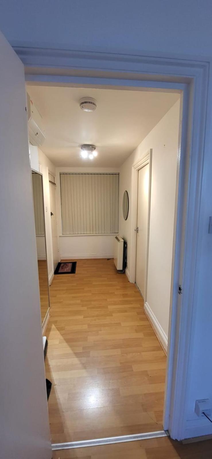 1 Bed, G-Floor apt close to O2, Excel and City Airport