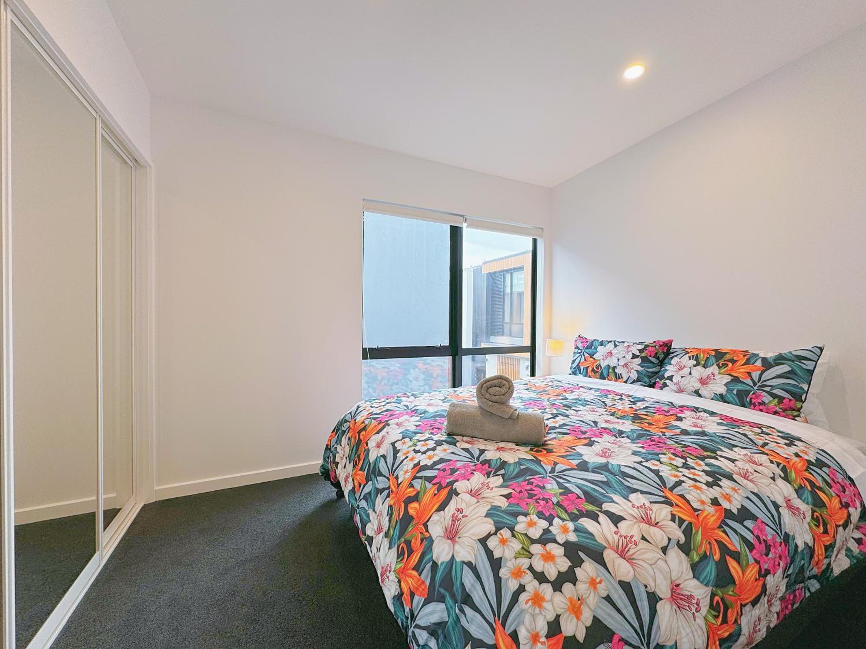 The Central 2 bedroom Townhouse in Welly view 5