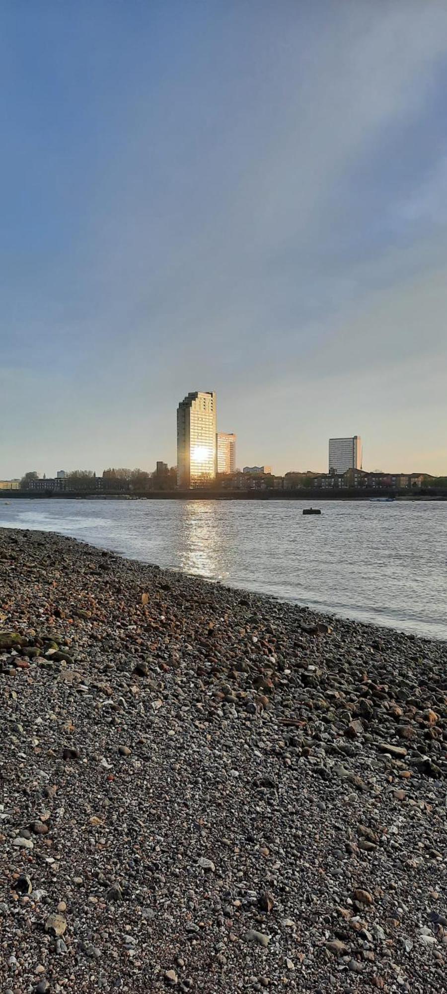 1 Bed, G-Floor apt close to O2, Excel and City Airport