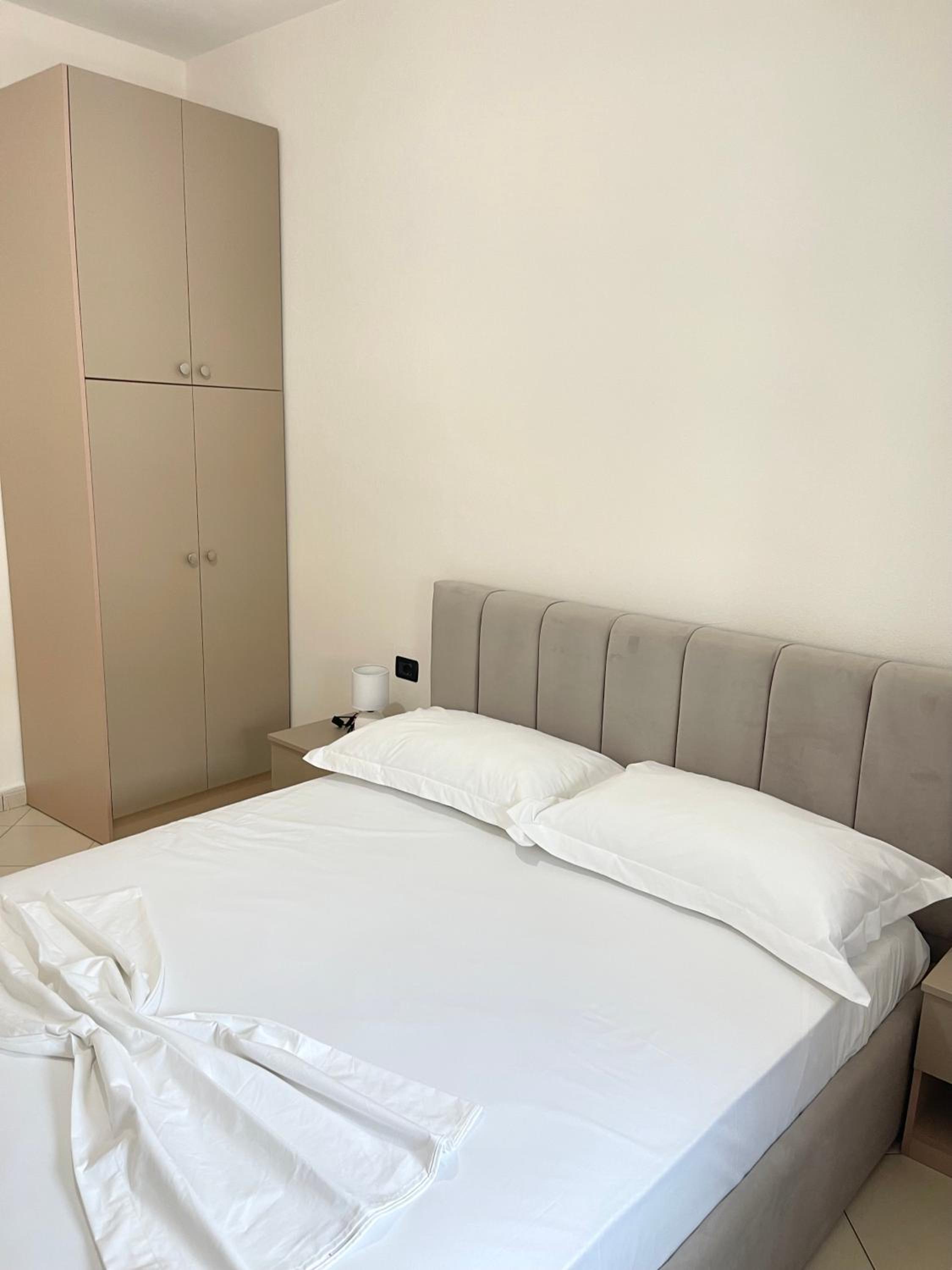 33 Sea Side Apartment